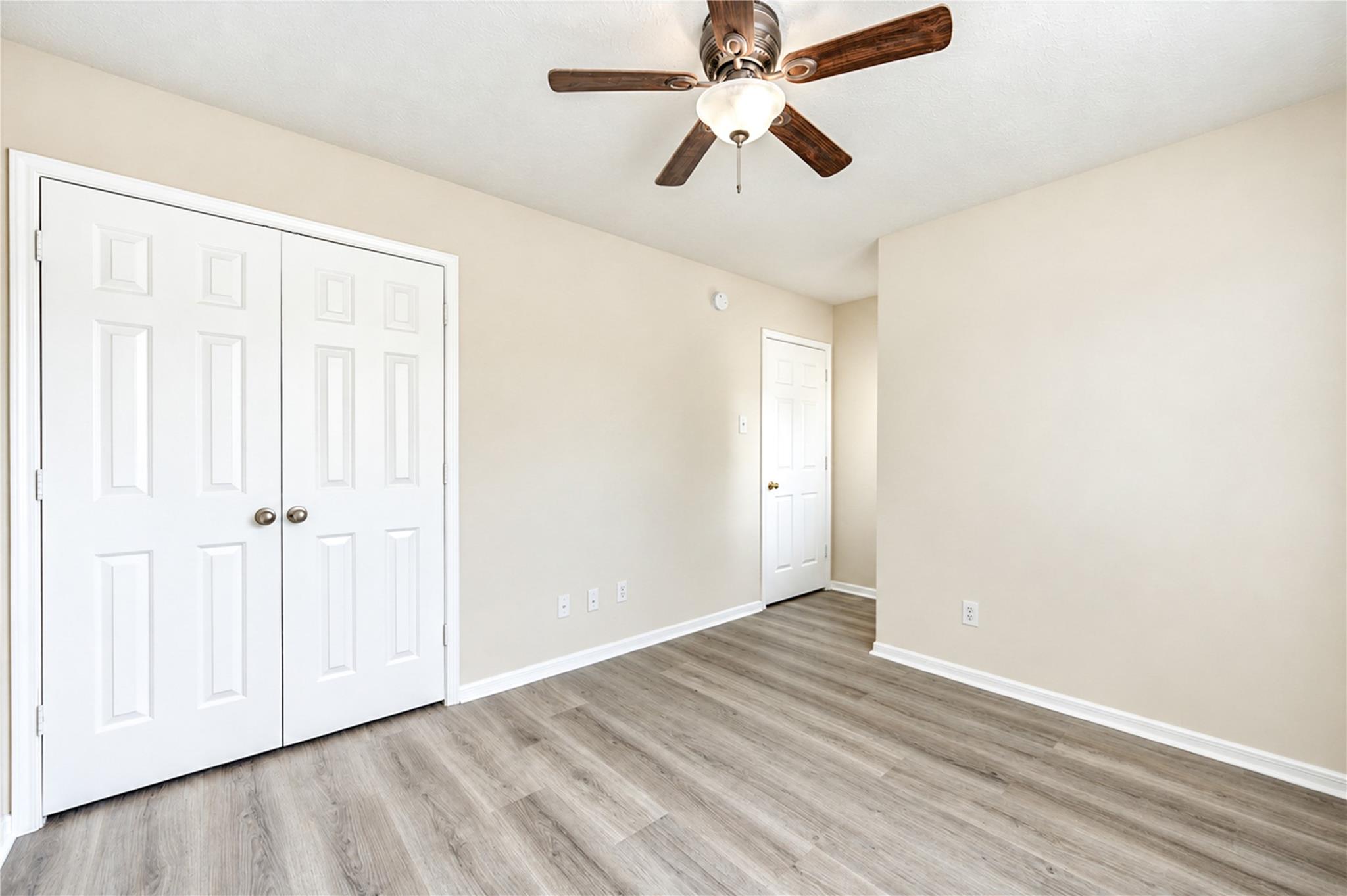 1526 Rogers Lake Lane