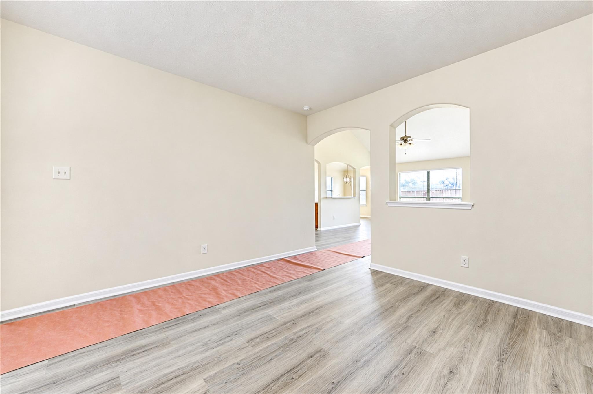 1526 Rogers Lake Lane