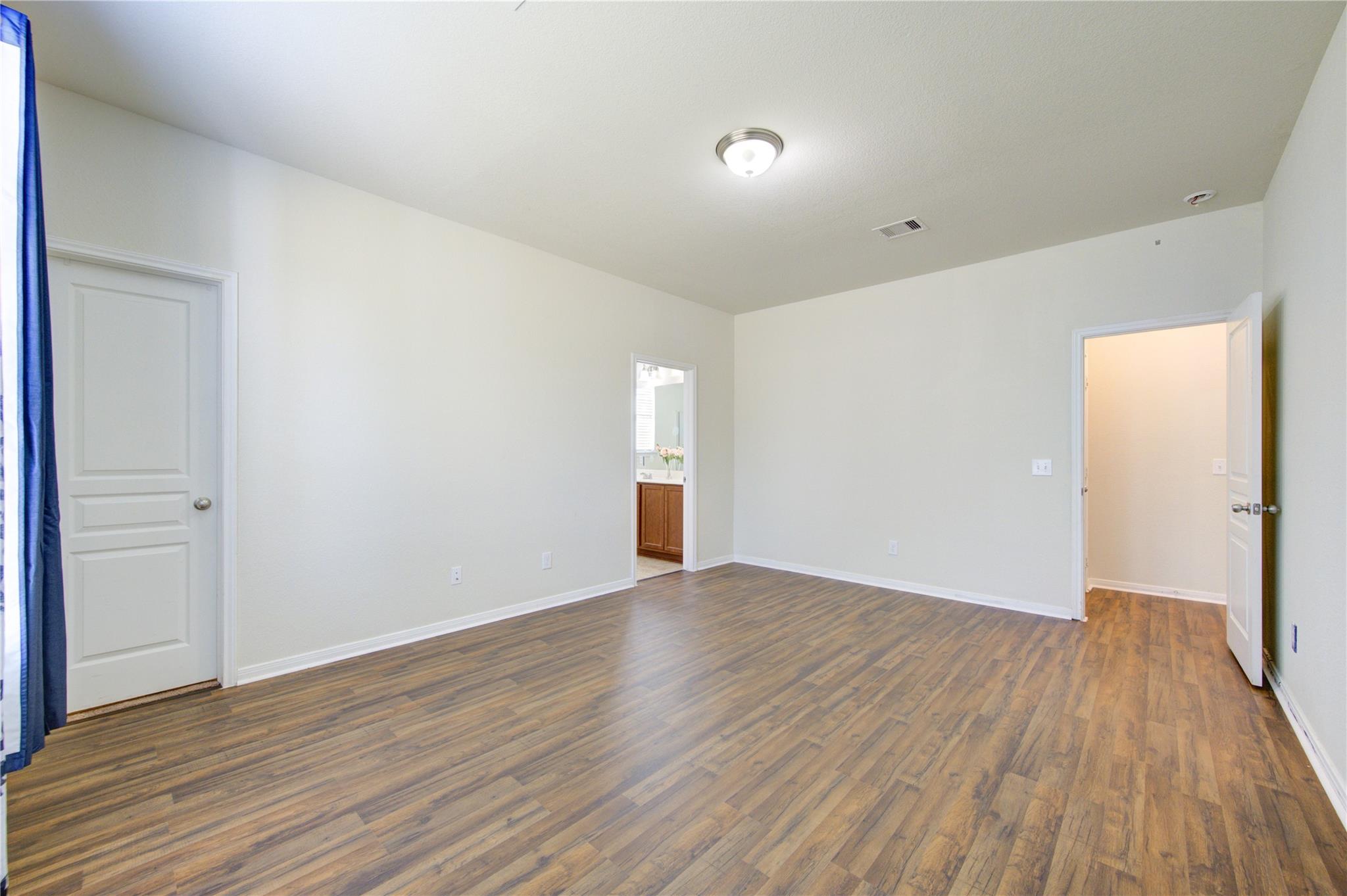 5318 Hickory Harvest Drive