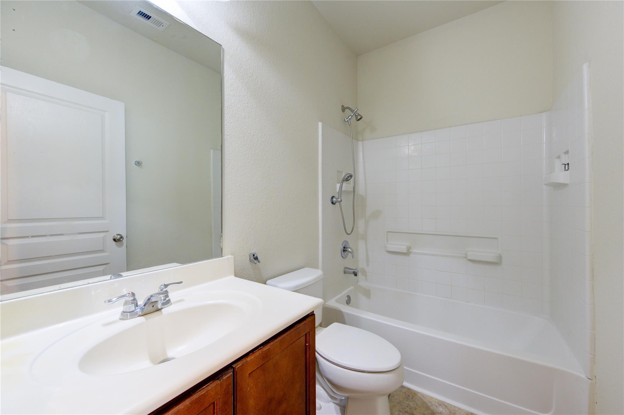 5318 Hickory Harvest Drive