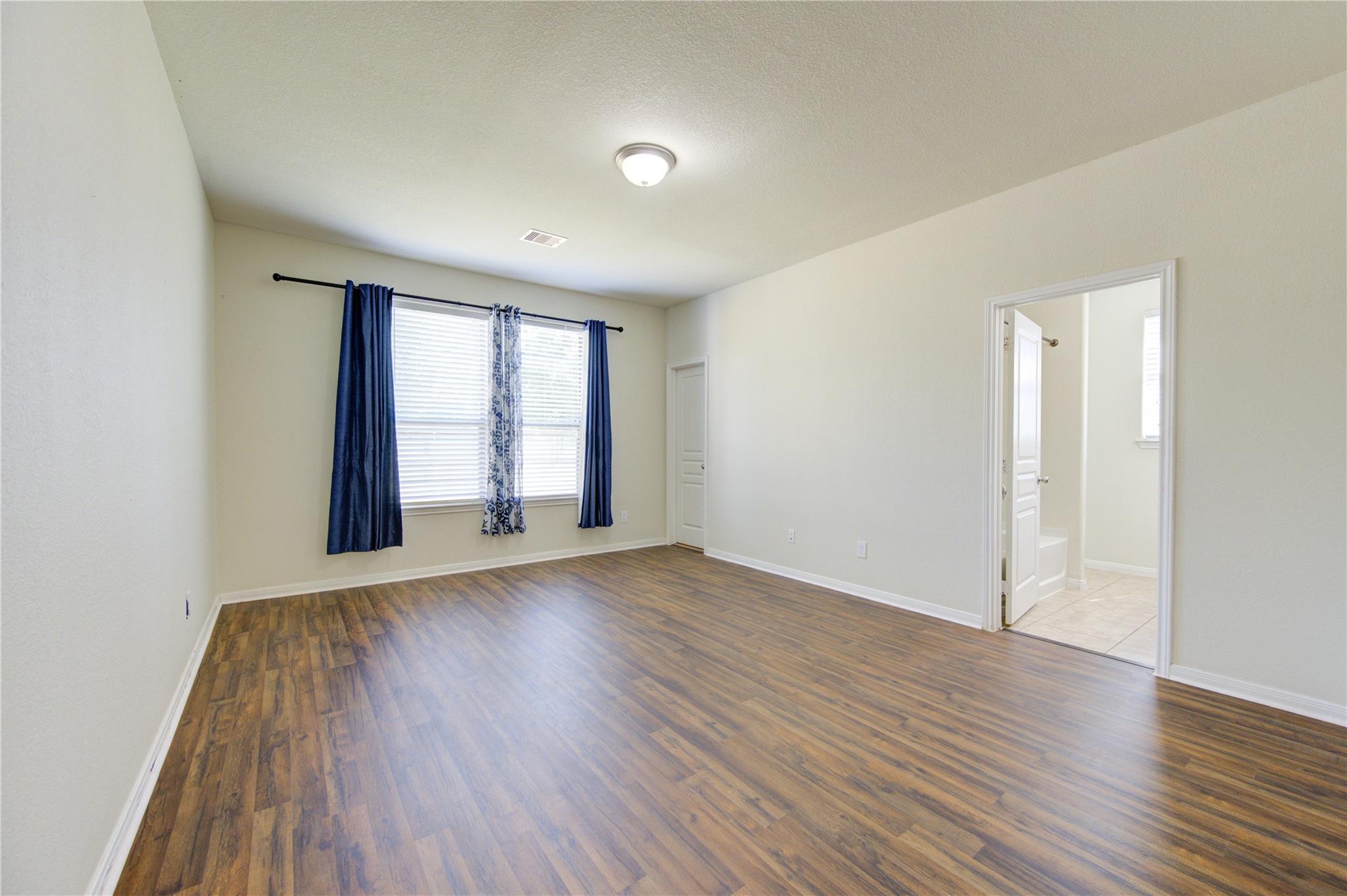 5318 Hickory Harvest Drive