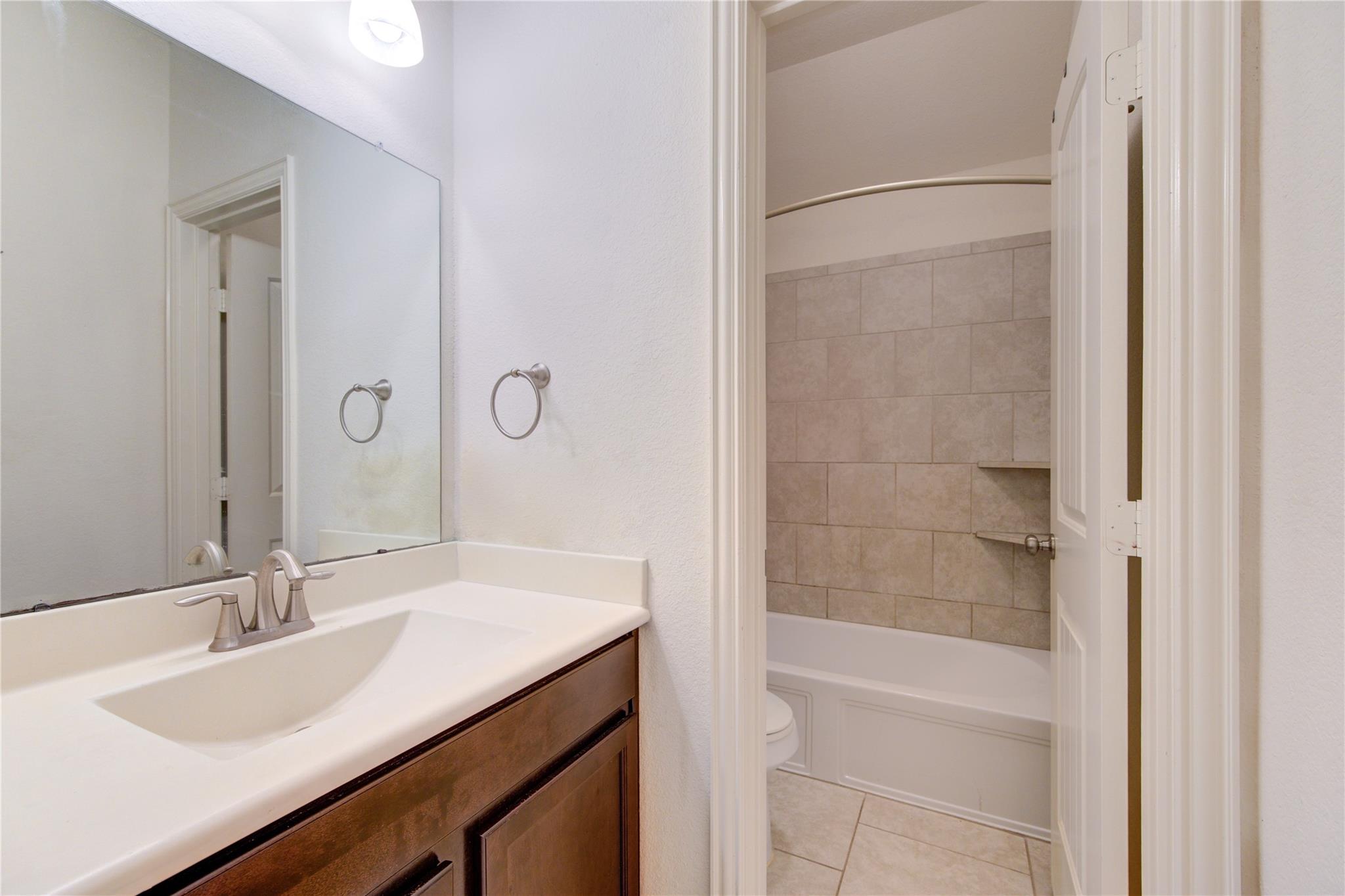 6519 Point Hollow Lane