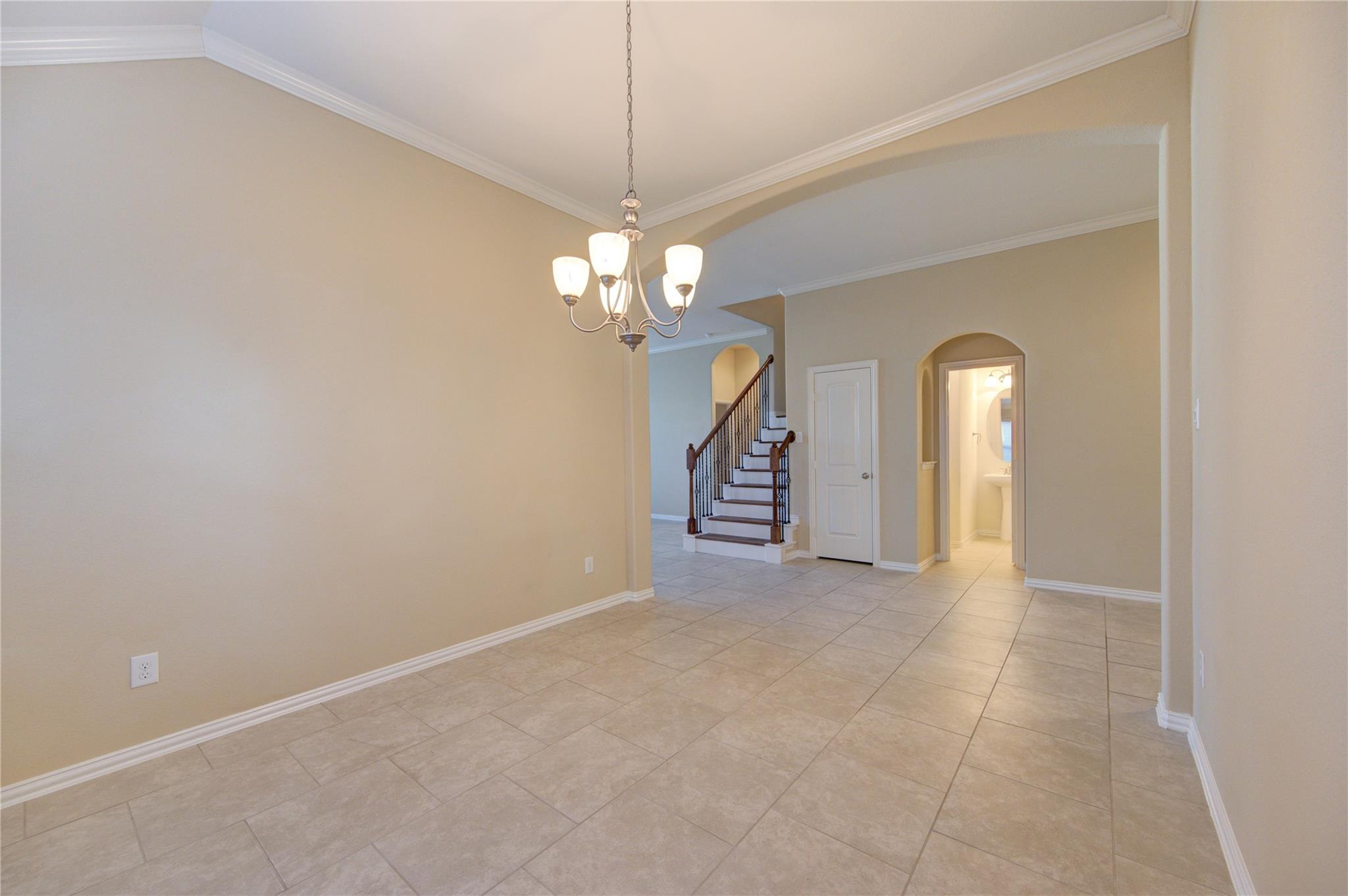 6519 Point Hollow Lane