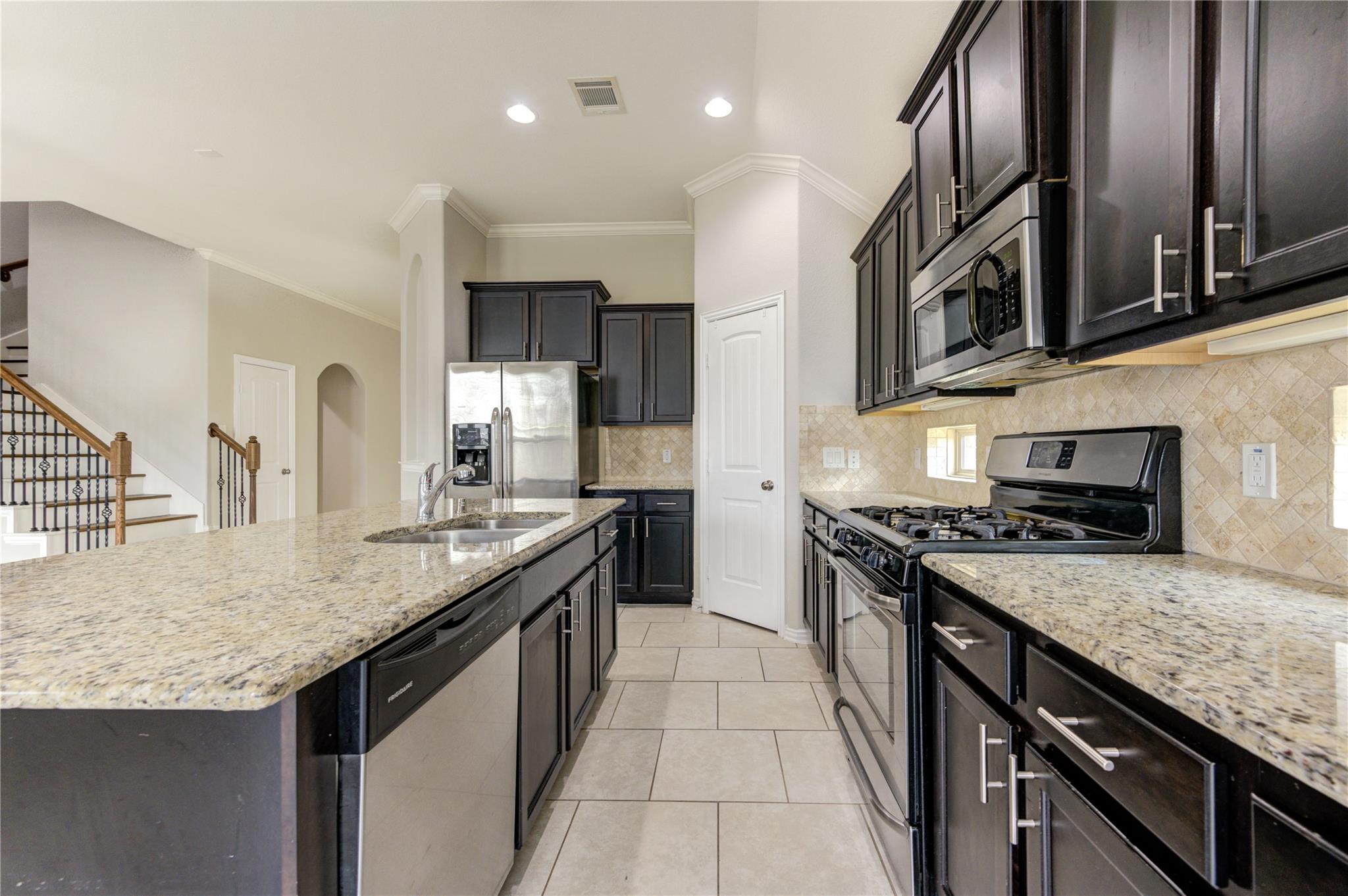 6519 Point Hollow Lane