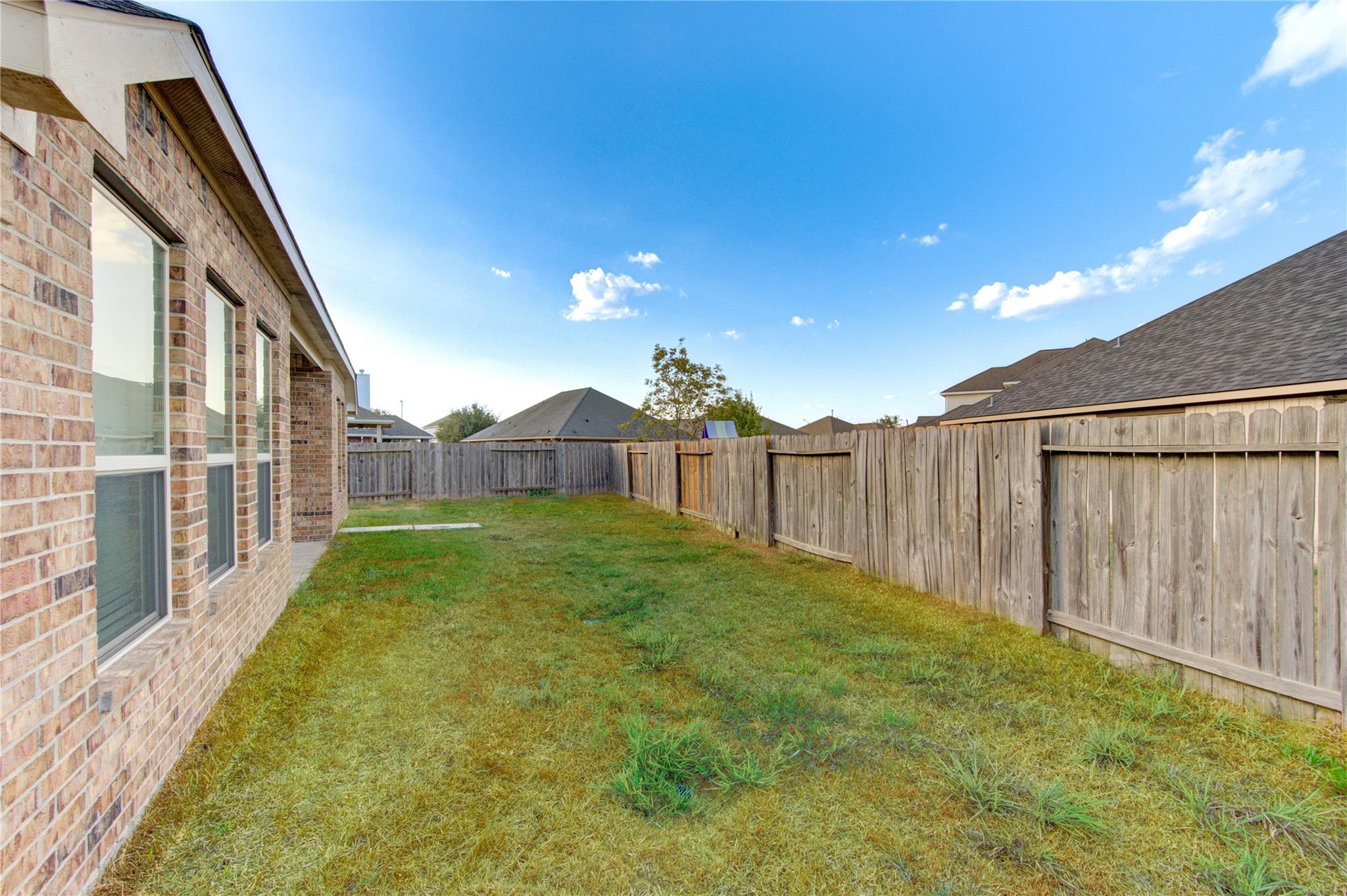 6519 Point Hollow Lane