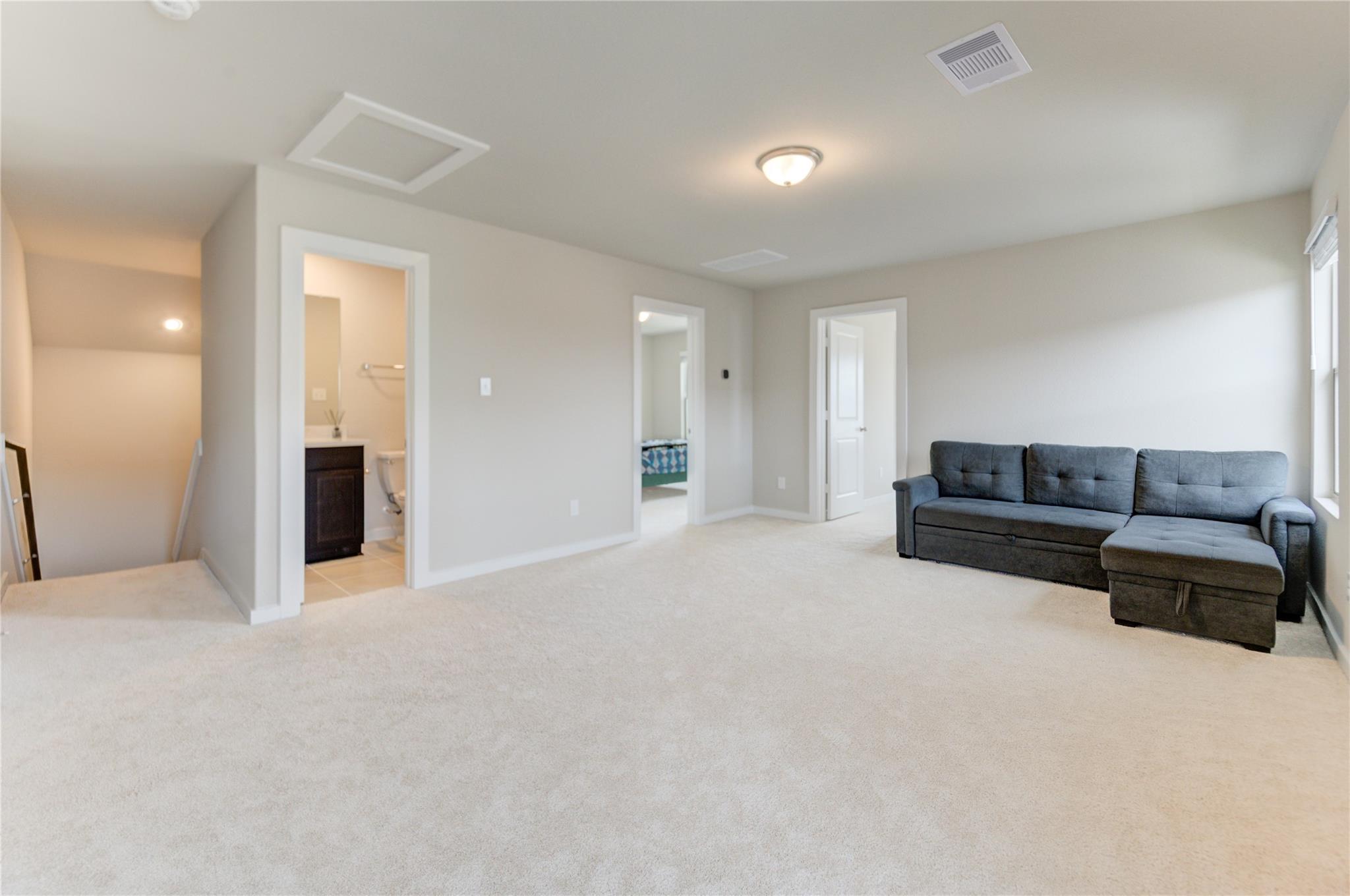 6607 Arabella Lakes Drive