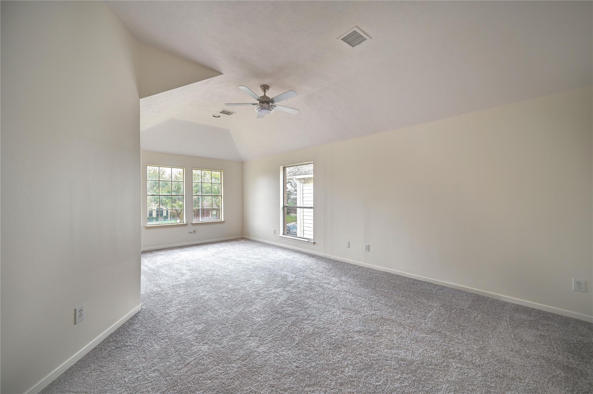 11906 Dinosaur Valley Drive