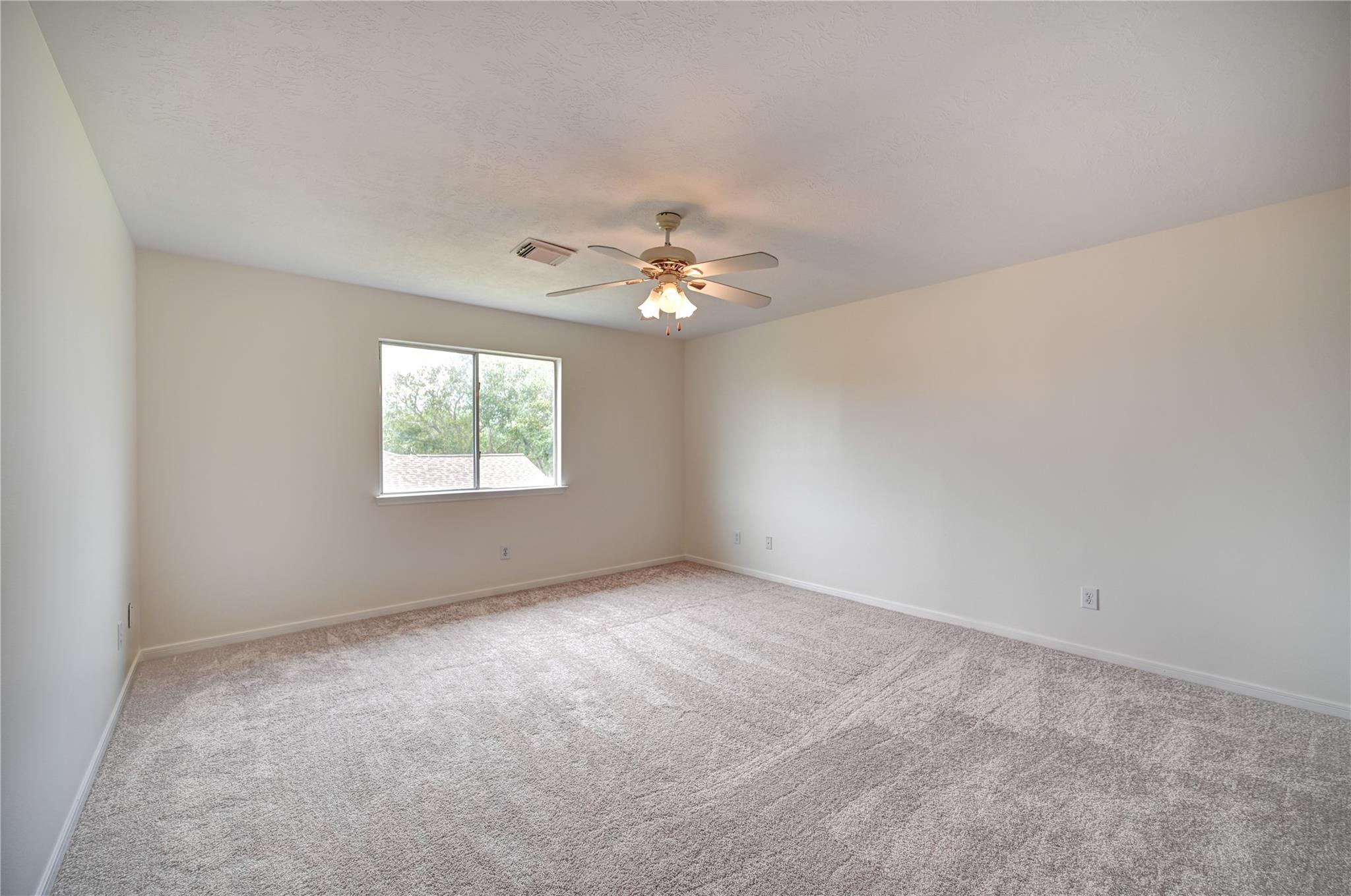11906 Dinosaur Valley Drive