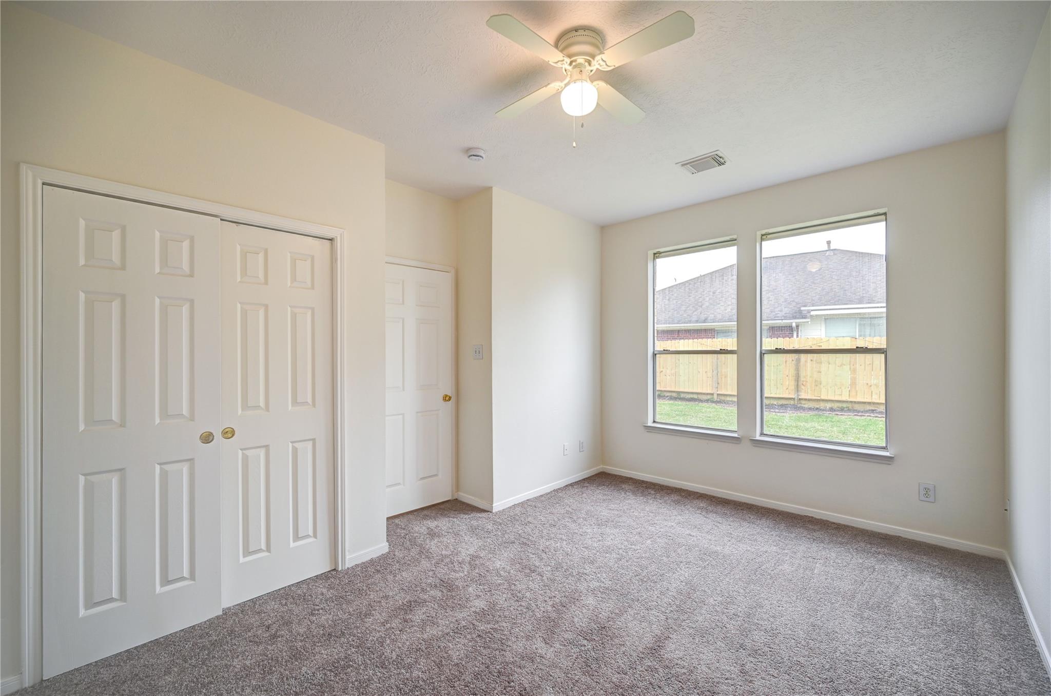 11906 Dinosaur Valley Drive