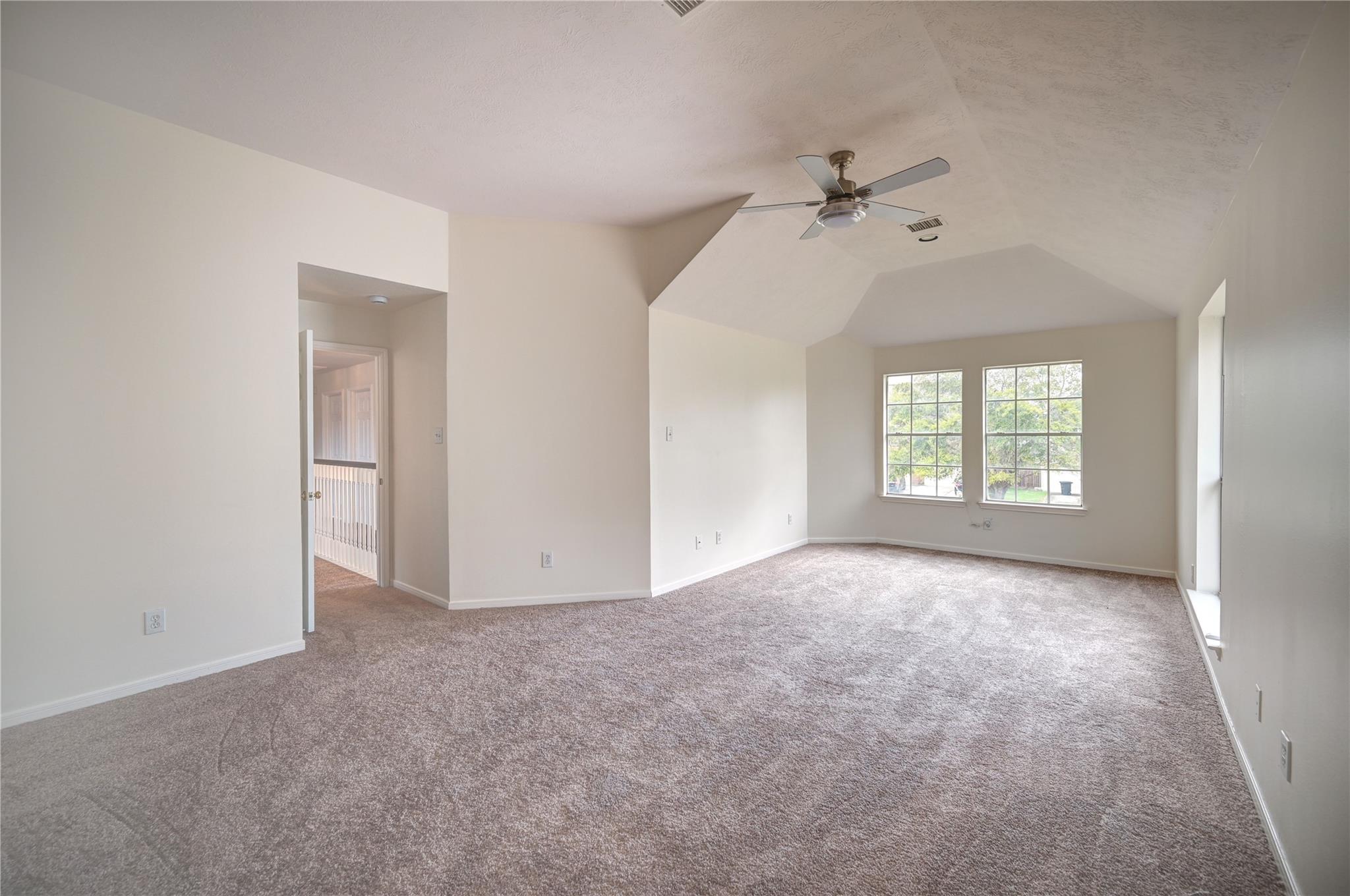 11906 Dinosaur Valley Drive