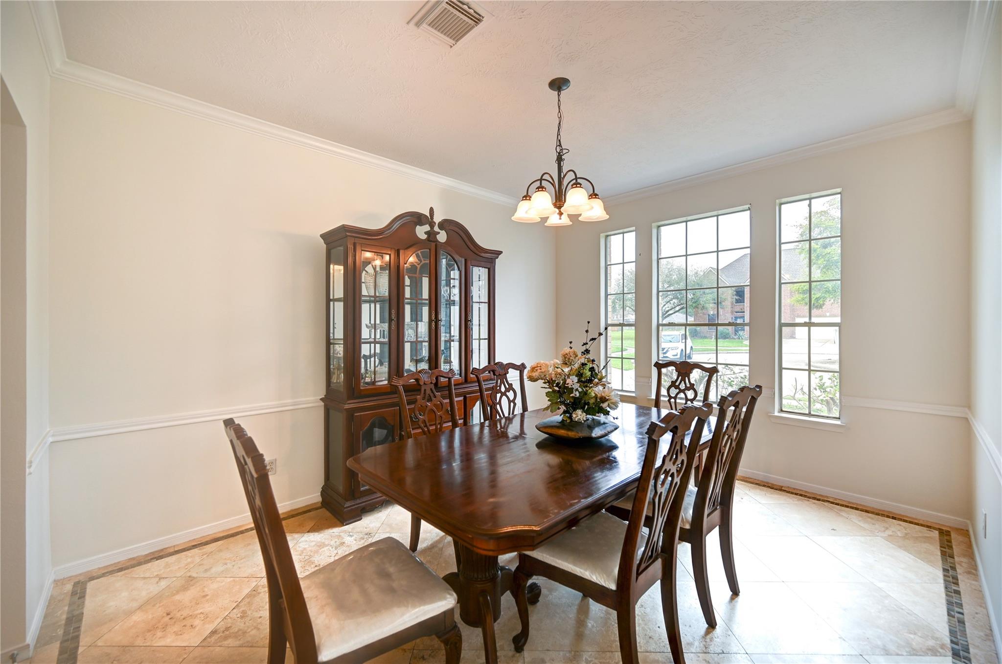11906 Dinosaur Valley Drive