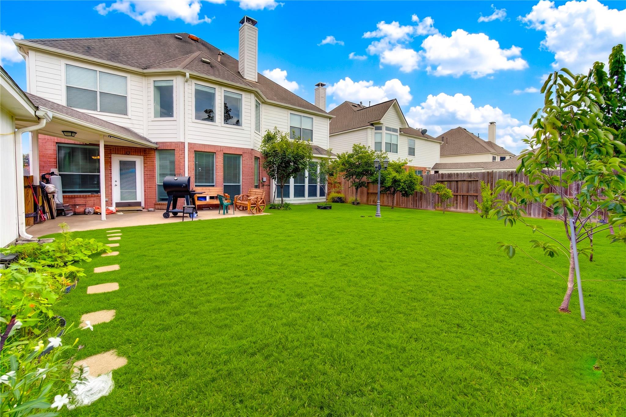 5911 Canyon Brook Court
