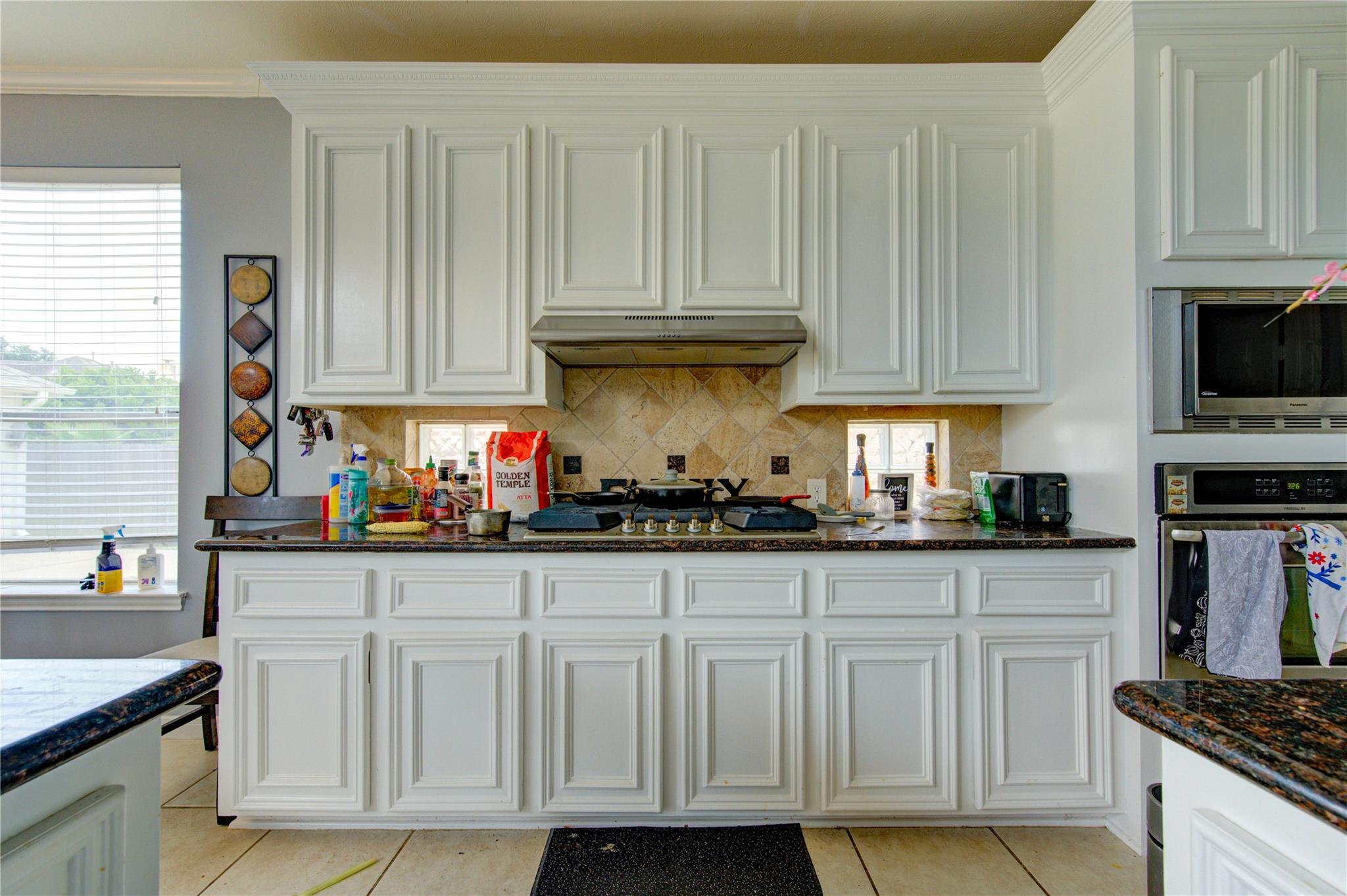 5911 Canyon Brook Court
