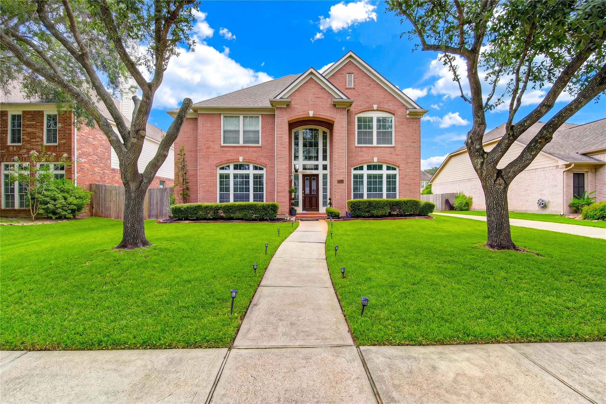 5911 Canyon Brook Court