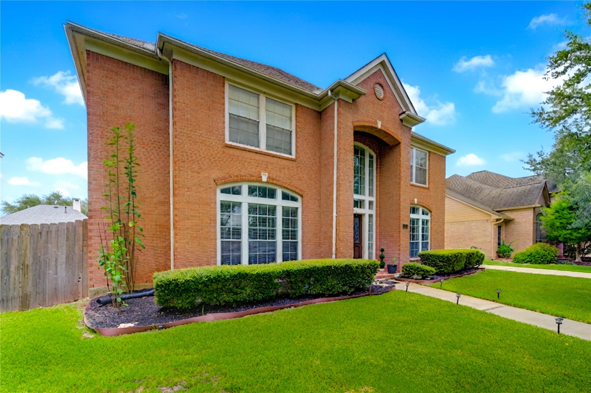 5911 Canyon Brook Court