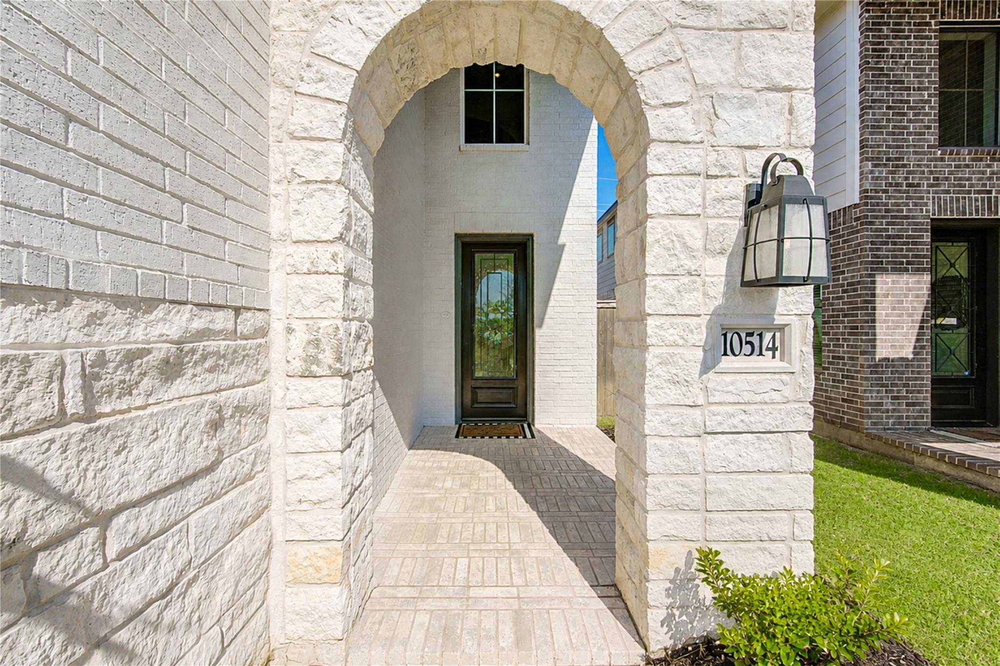 10514 Skyward Estate Trail