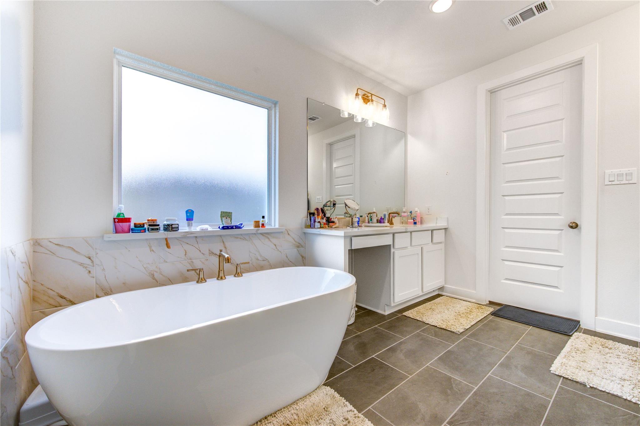 10514 Skyward Estate Trail