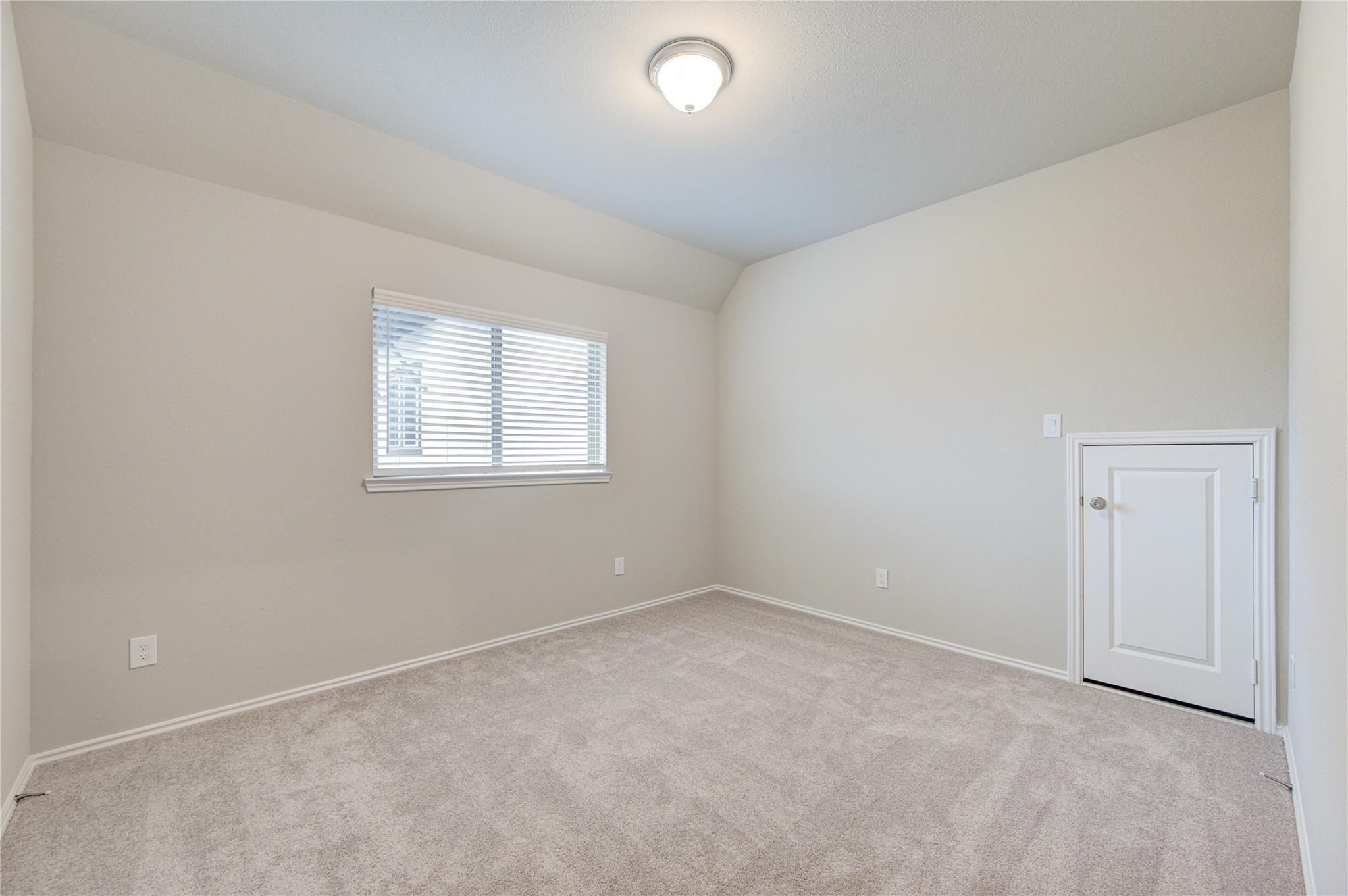 8914 Granary Gate Lane