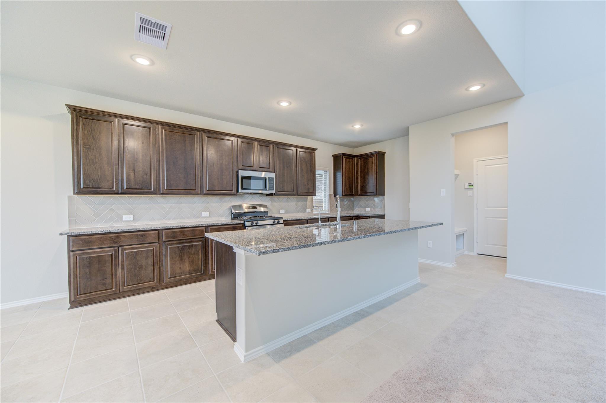 8914 Granary Gate Lane