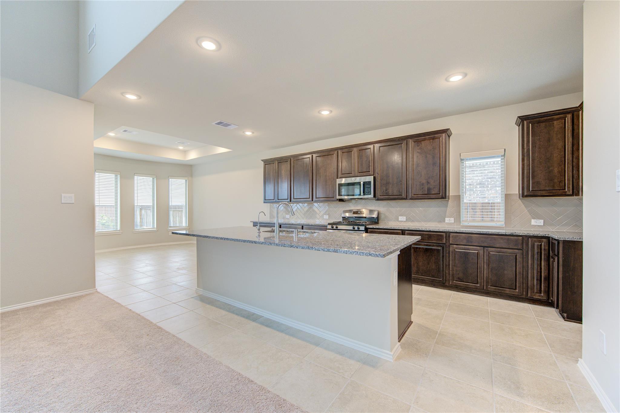8914 Granary Gate Lane