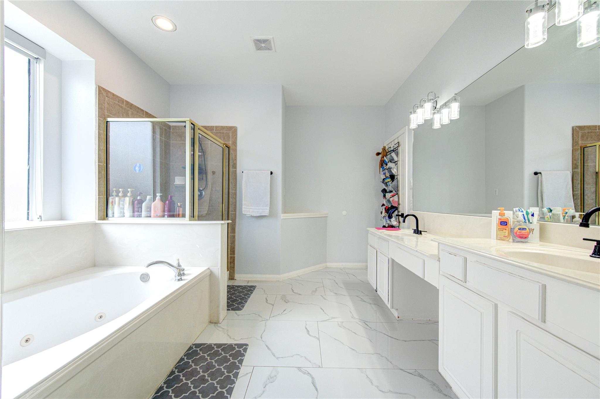 14311 Tasmania Court