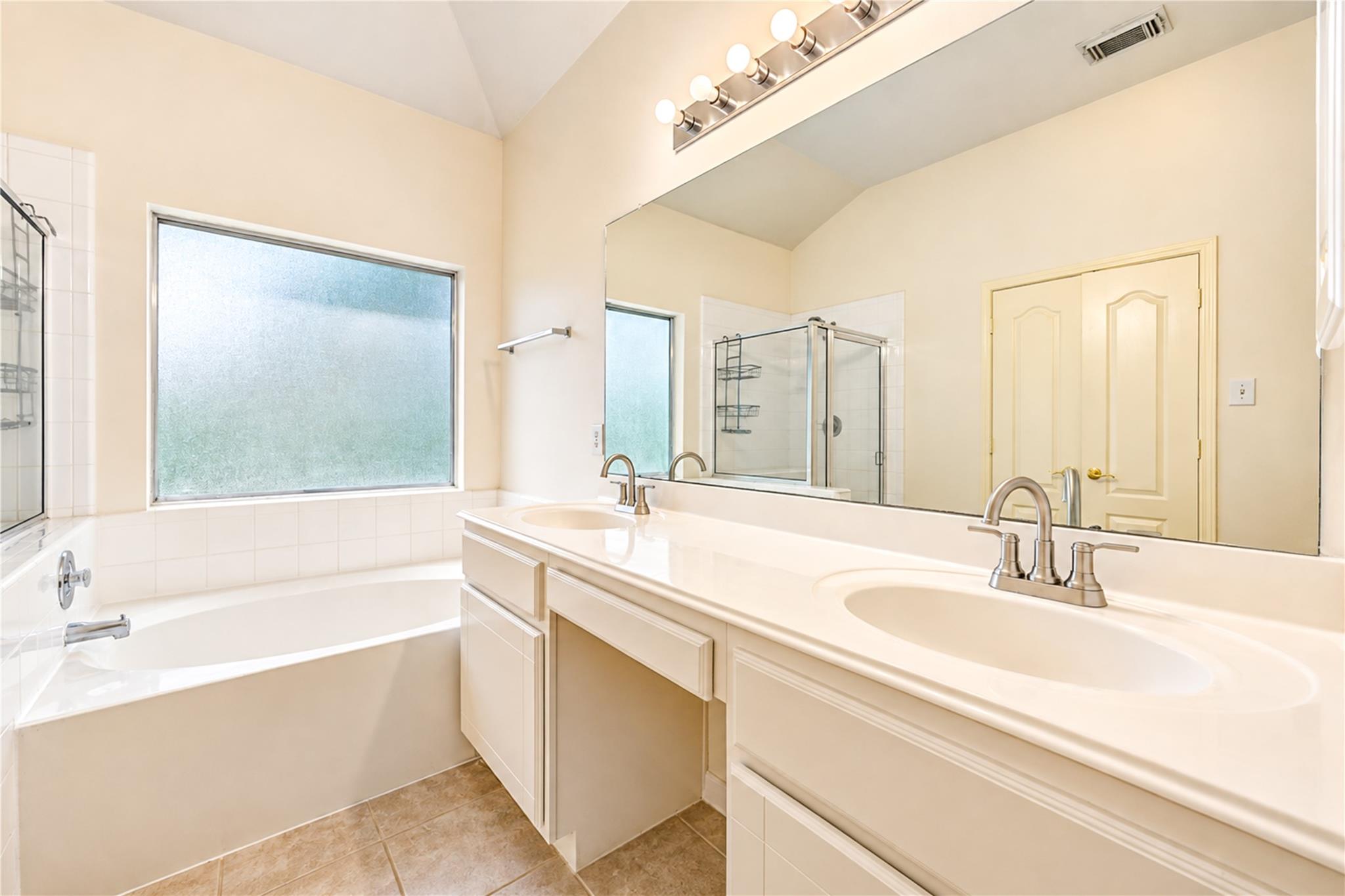 12619 Vineyard Trail Lane