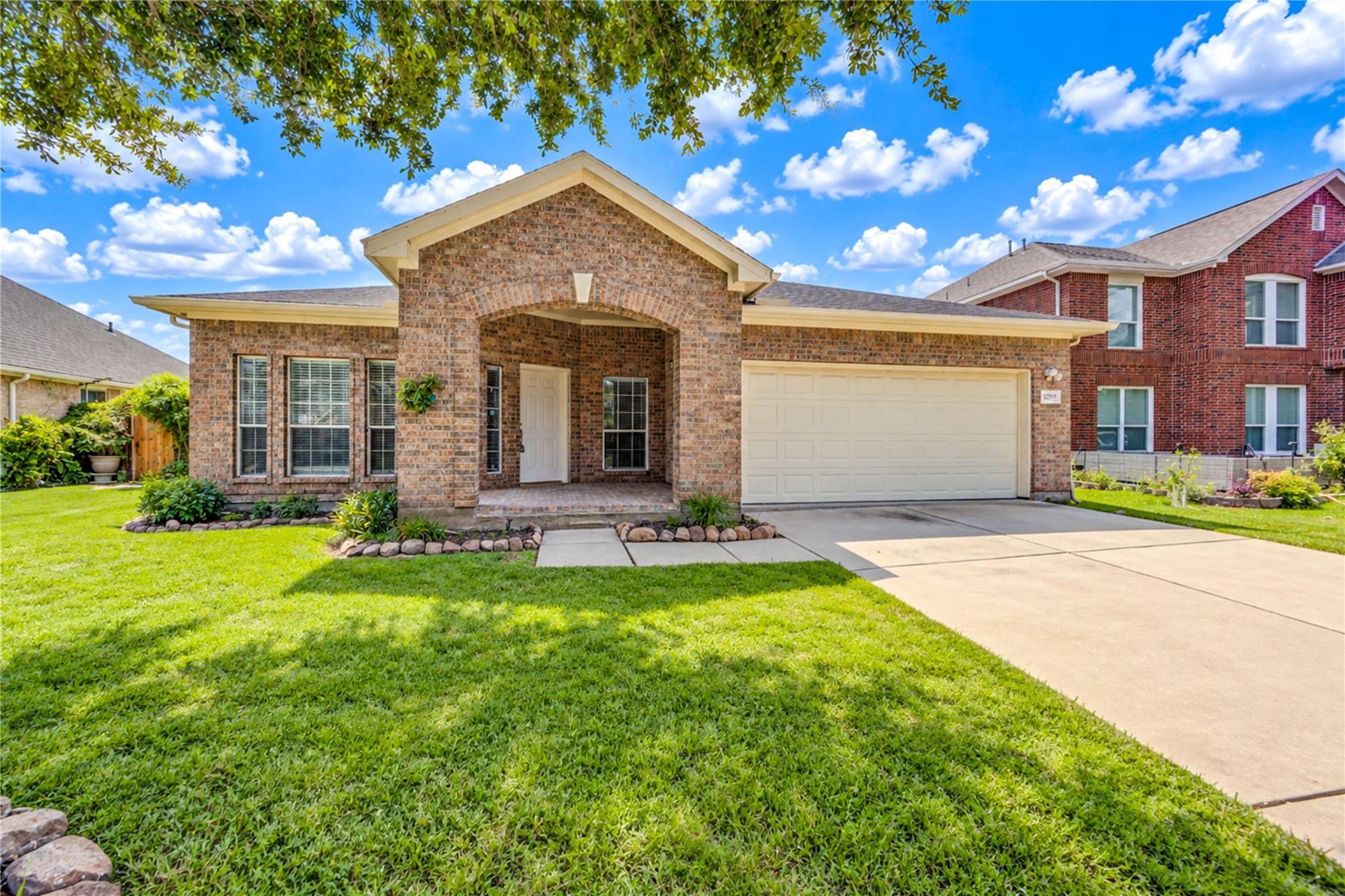 12619 Vineyard Trail Lane