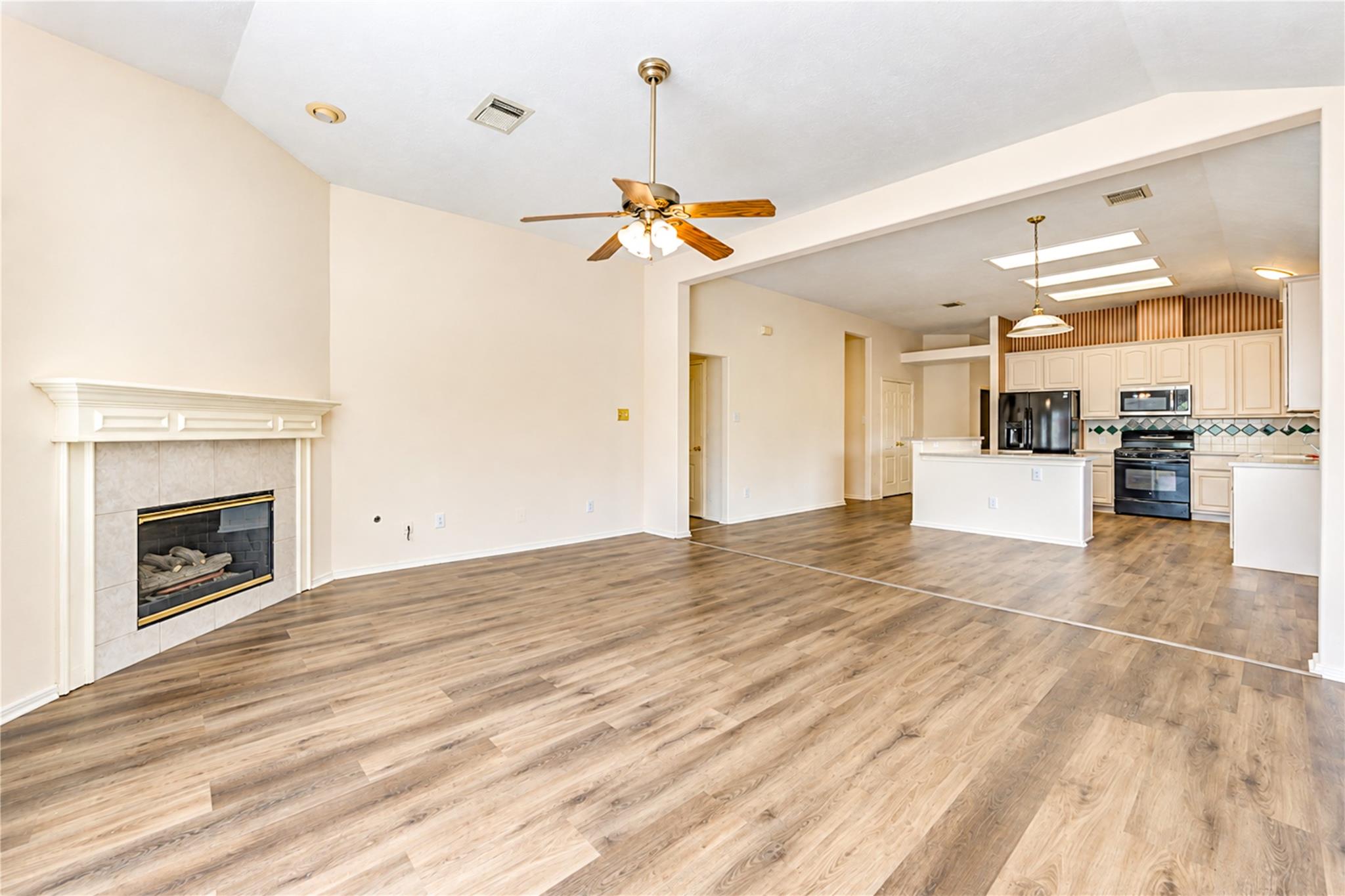 12619 Vineyard Trail Lane
