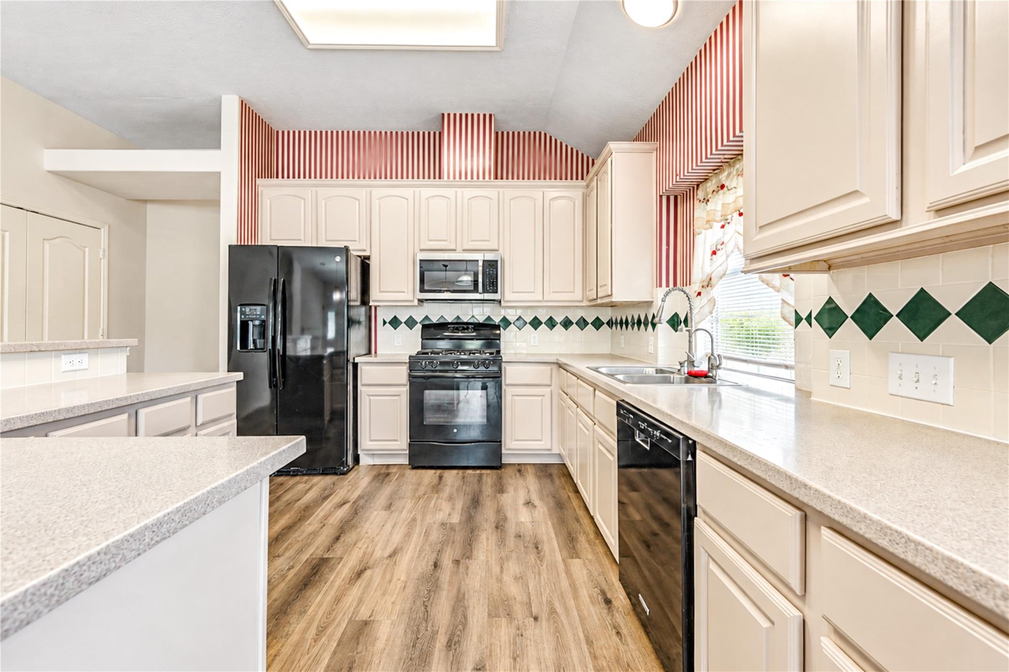 12619 Vineyard Trail Lane
