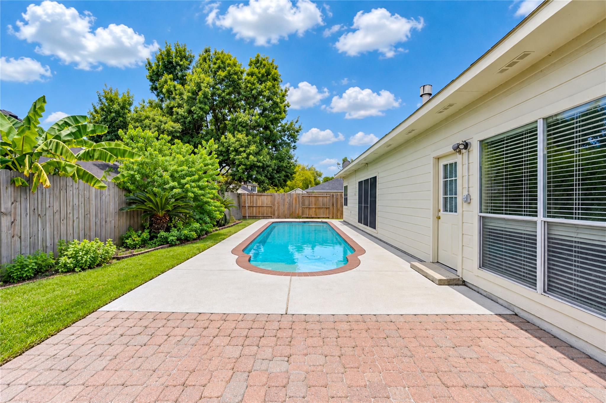 12619 Vineyard Trail Lane