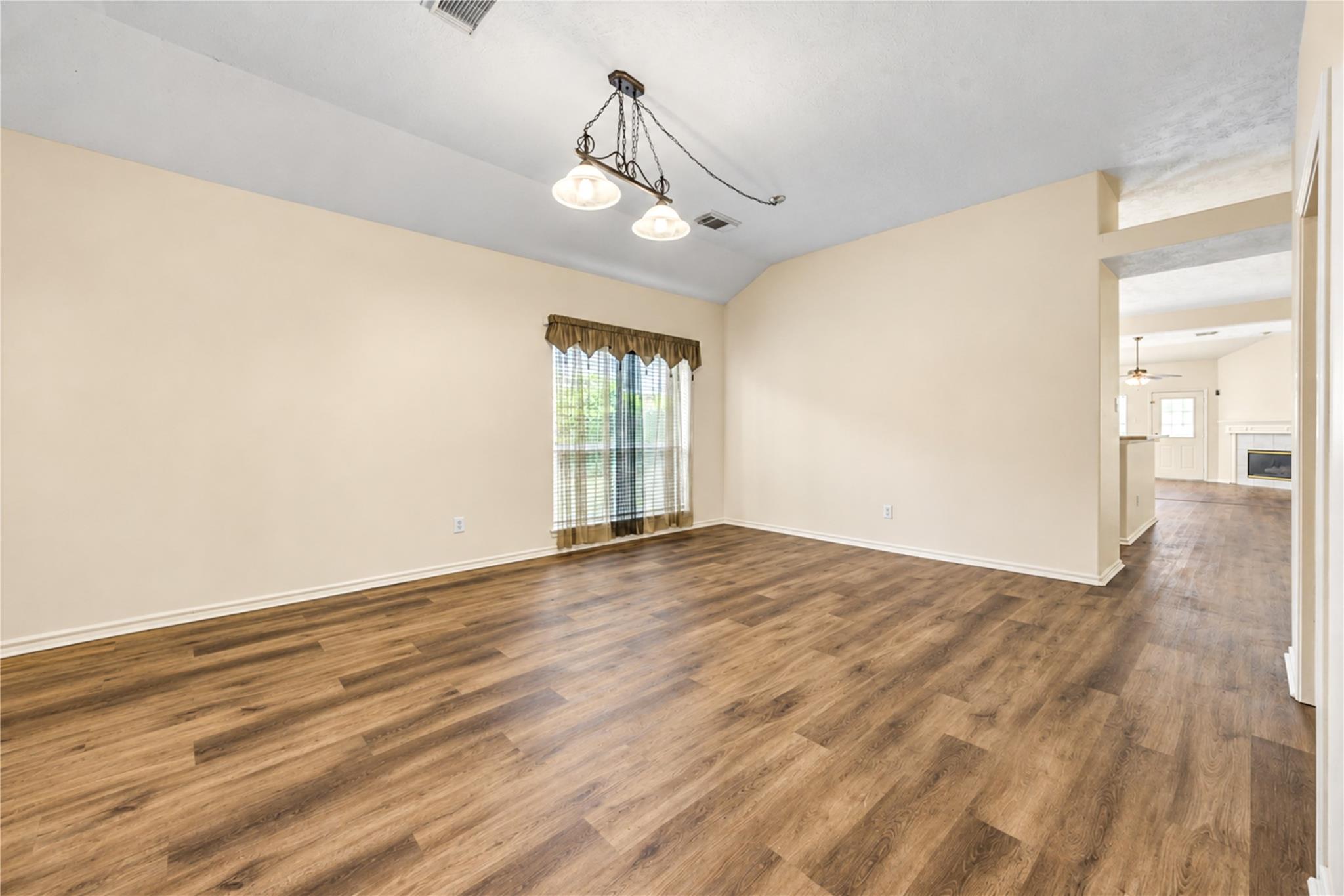12619 Vineyard Trail Lane