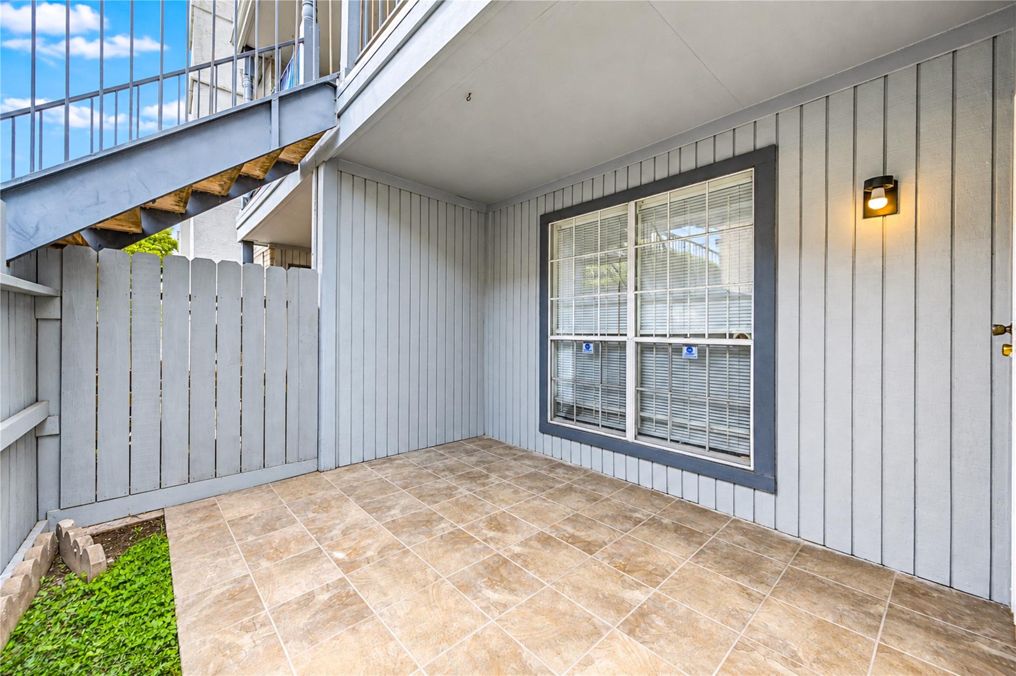 6606 De Moss Drive # 1201