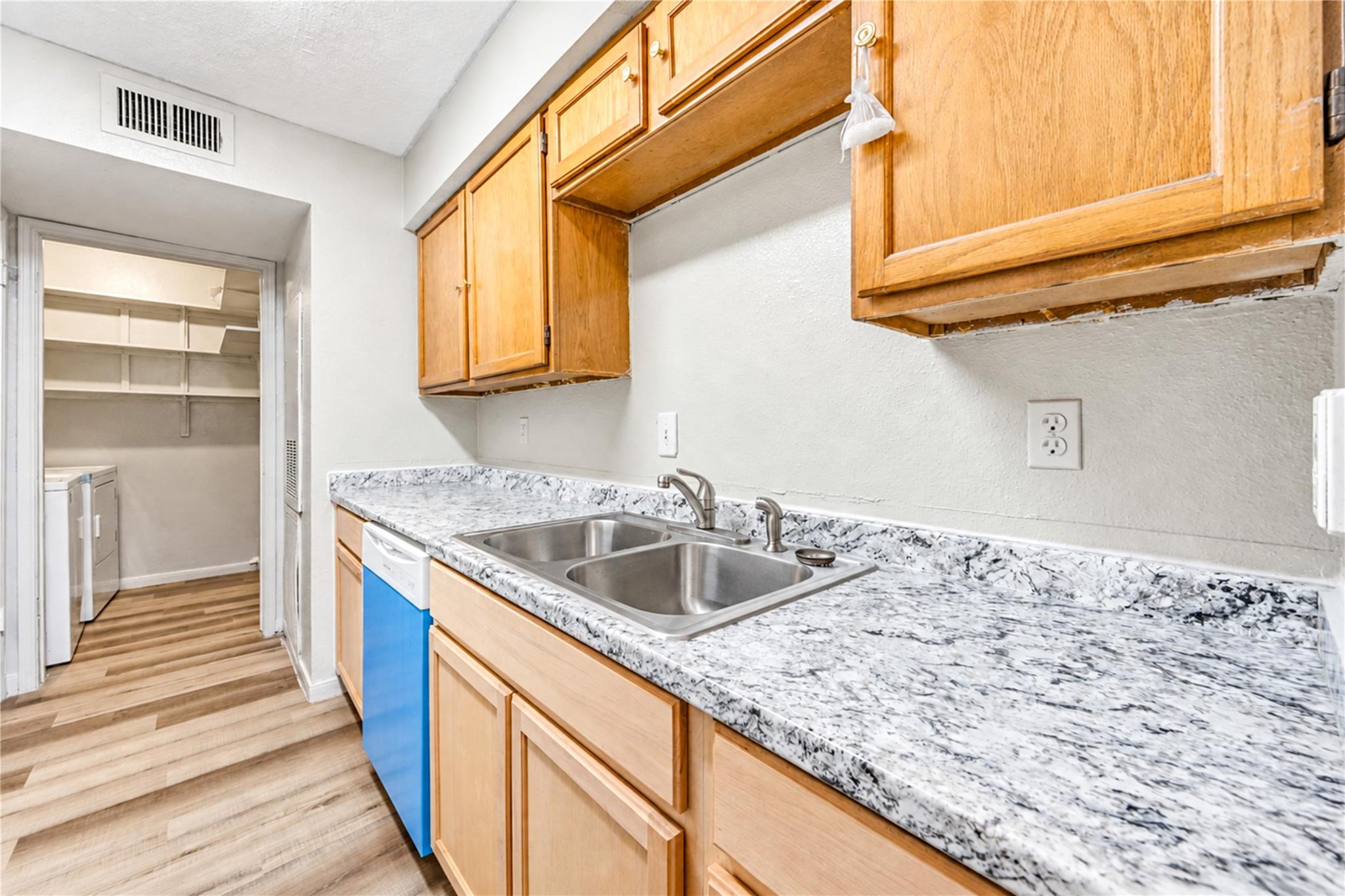6606 De Moss Drive # 1201