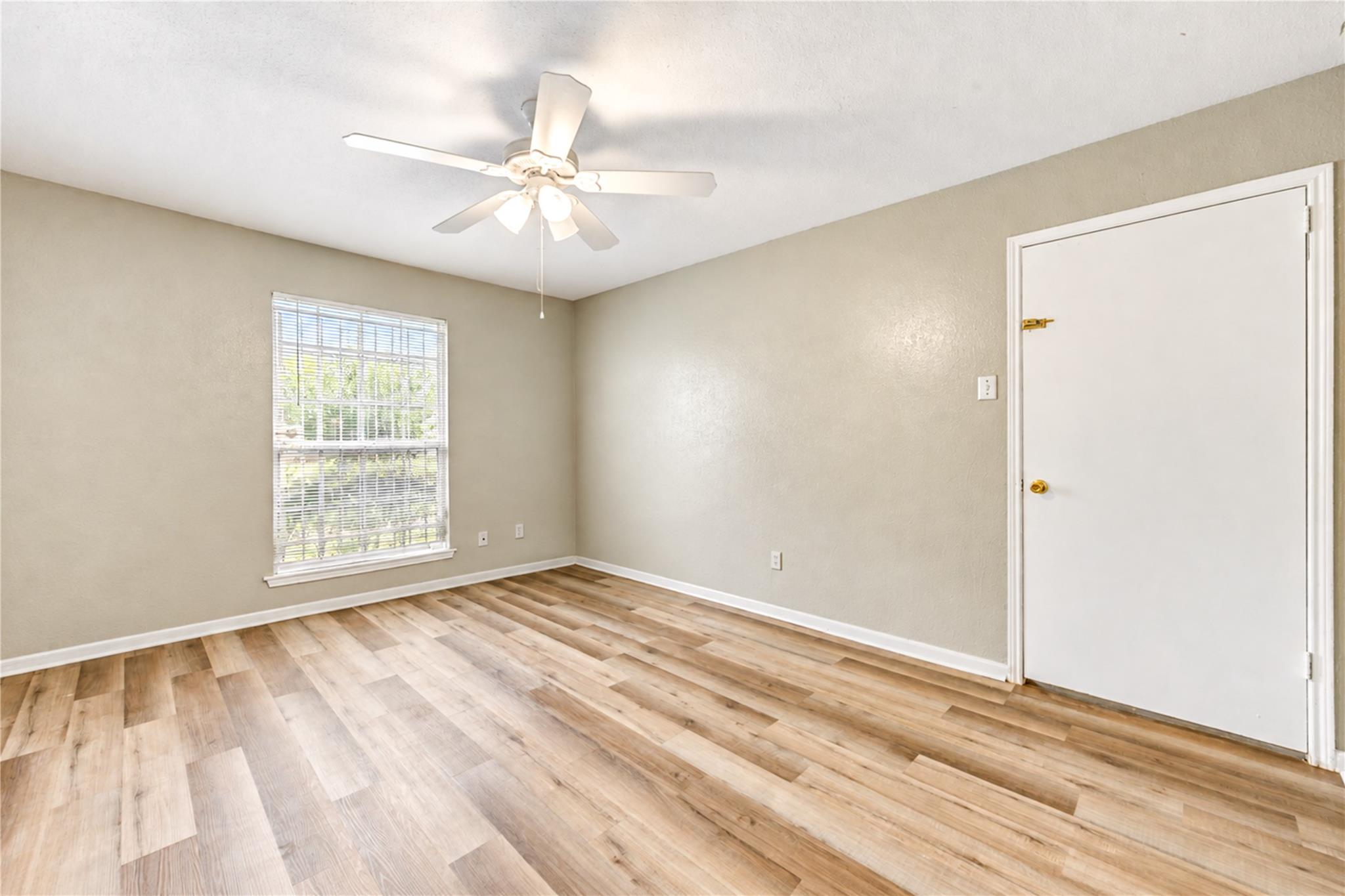 6606 De Moss Drive # 1201