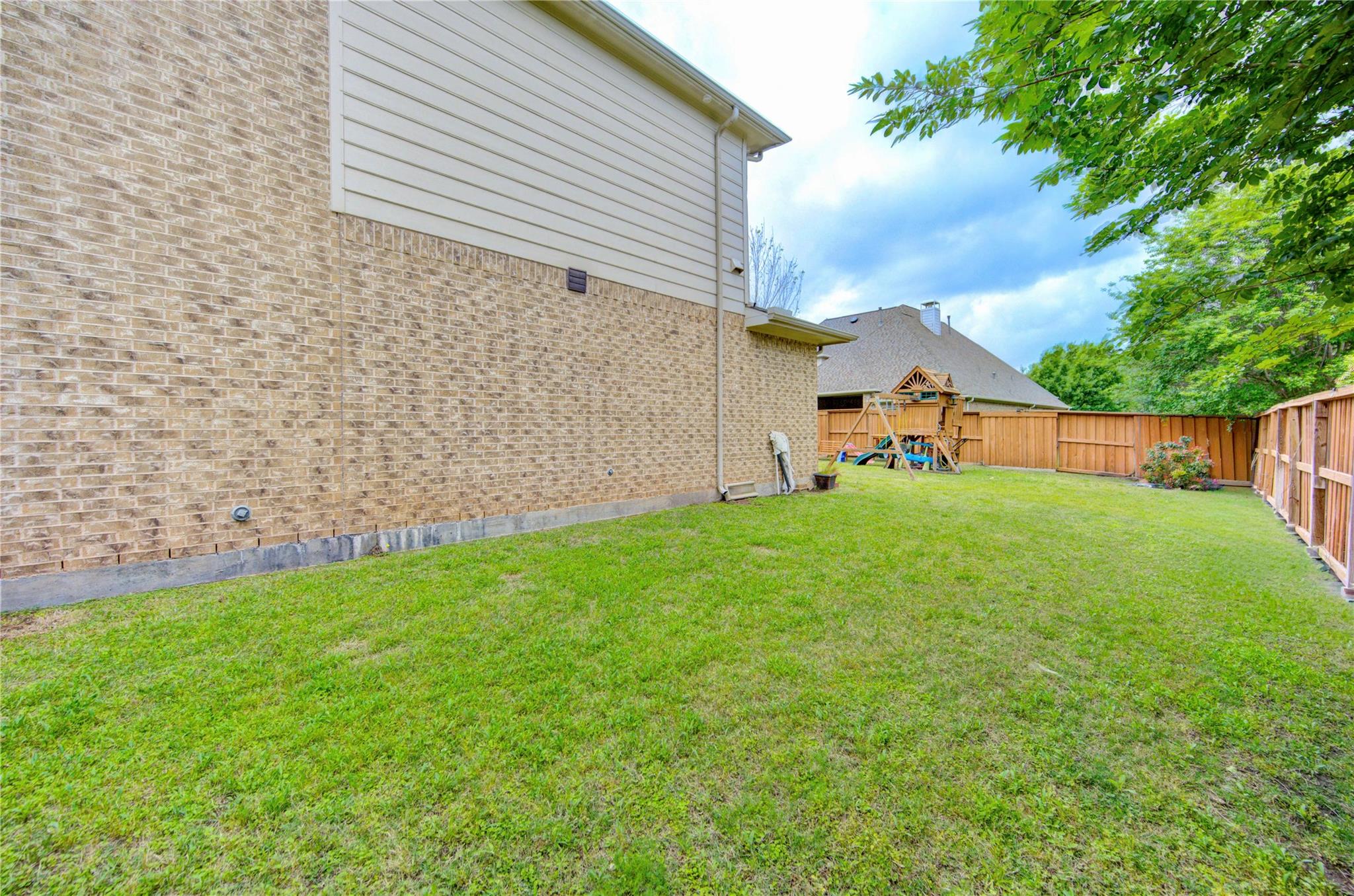 10702 Claythorne Court