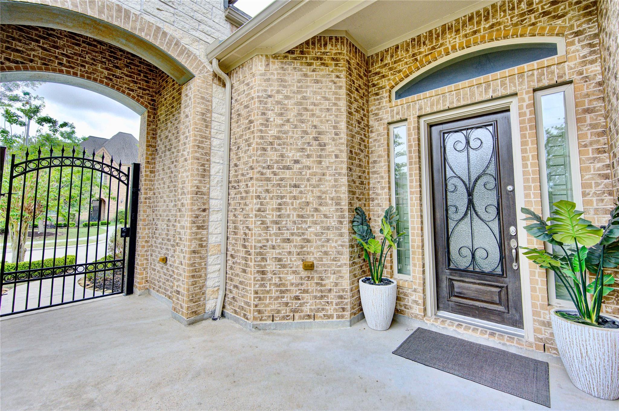 10702 Claythorne Court