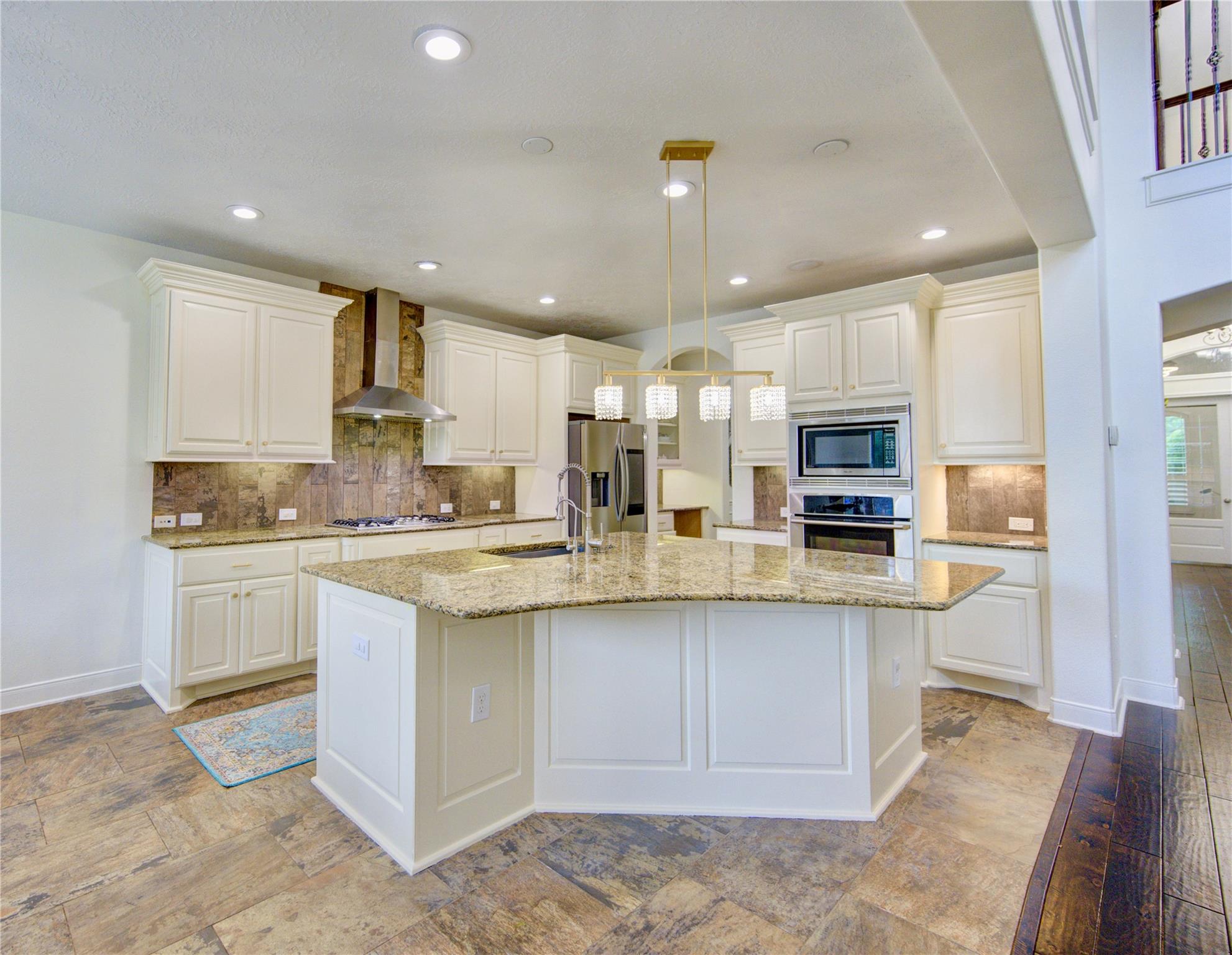 10702 Claythorne Court