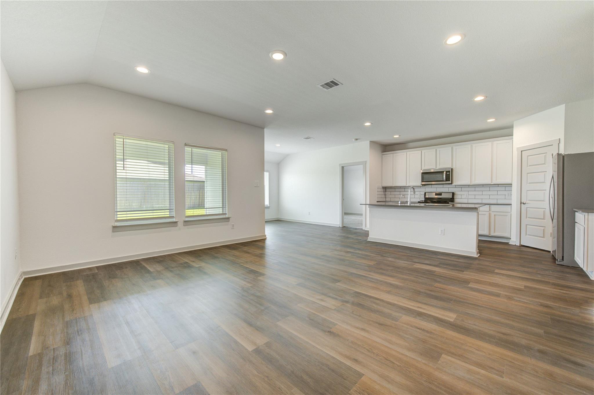 1603 Barrows Lane