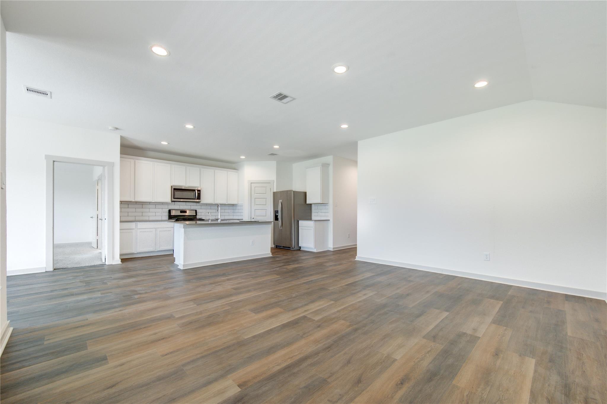 1603 Barrows Lane