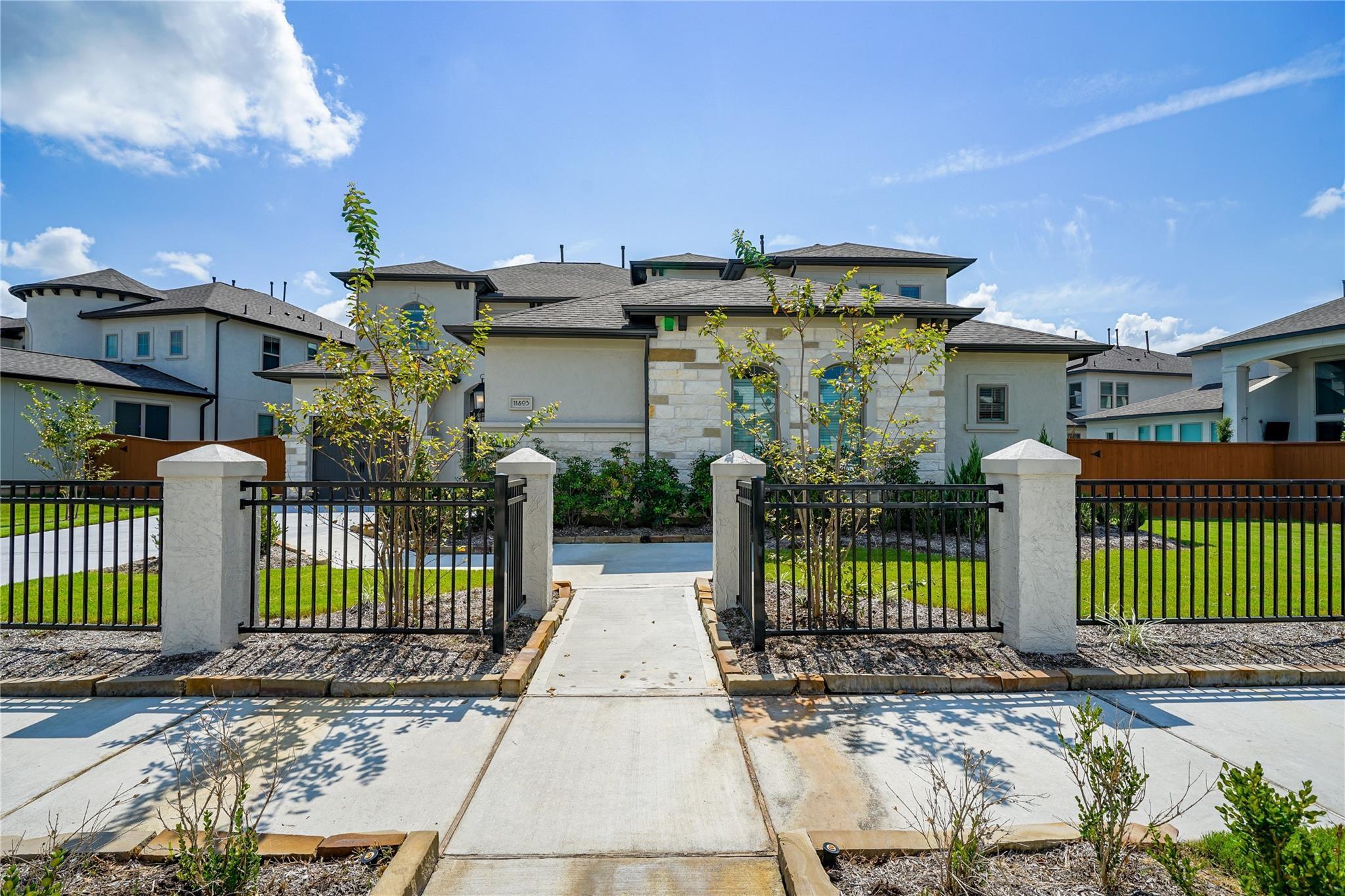11803 Dalhousie Drive