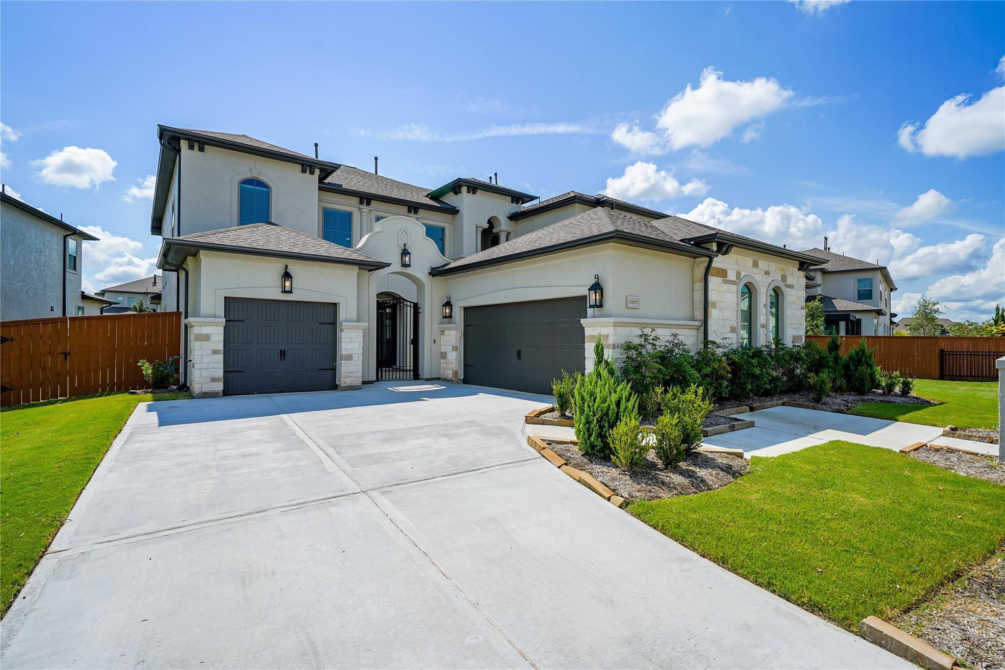 11803 Dalhousie Drive