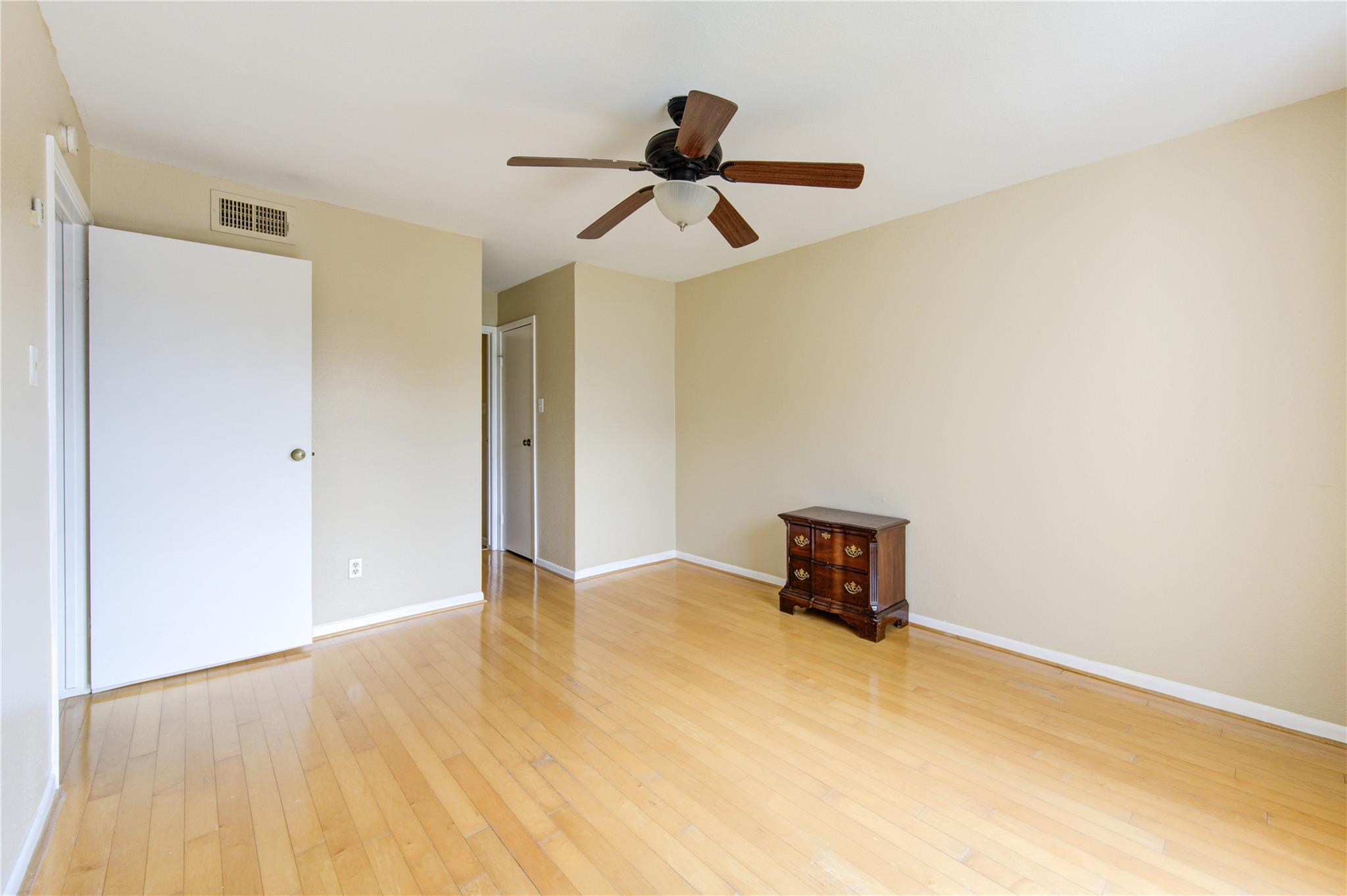 3055 Walnut Bend Lane # 21