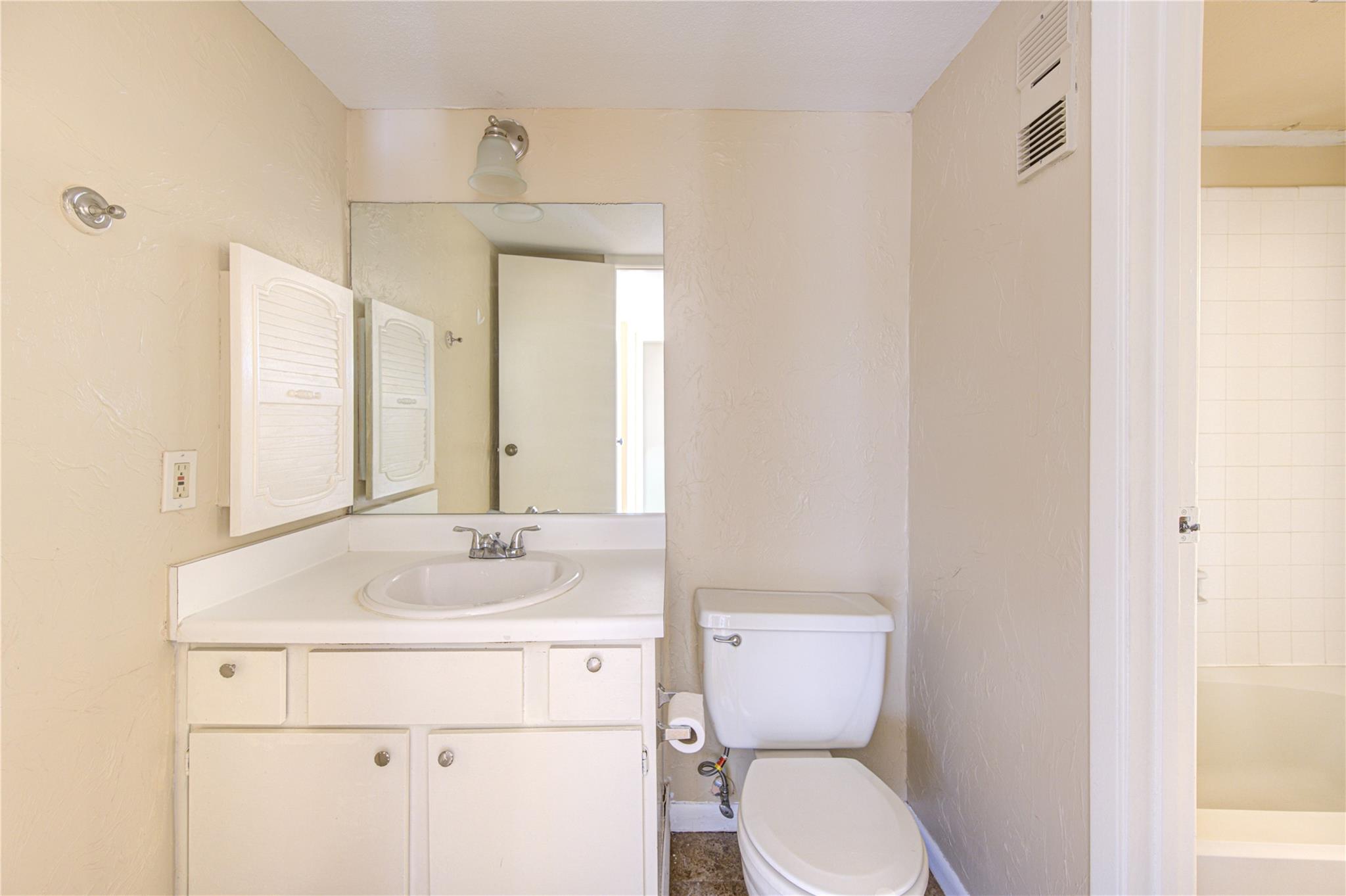 3055 Walnut Bend Lane # 21