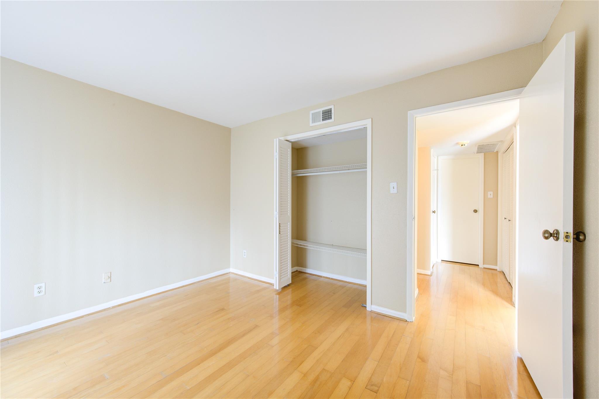 3055 Walnut Bend Lane # 21