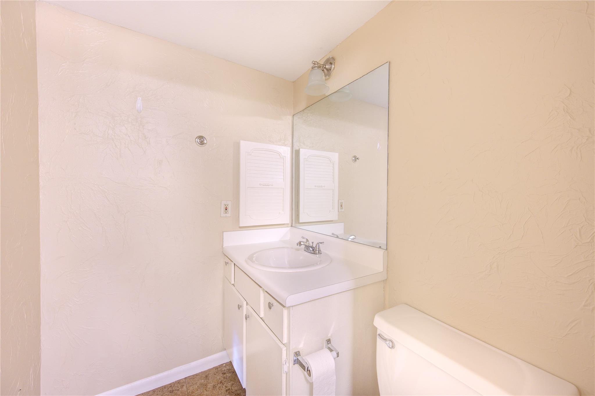 3055 Walnut Bend Lane # 21