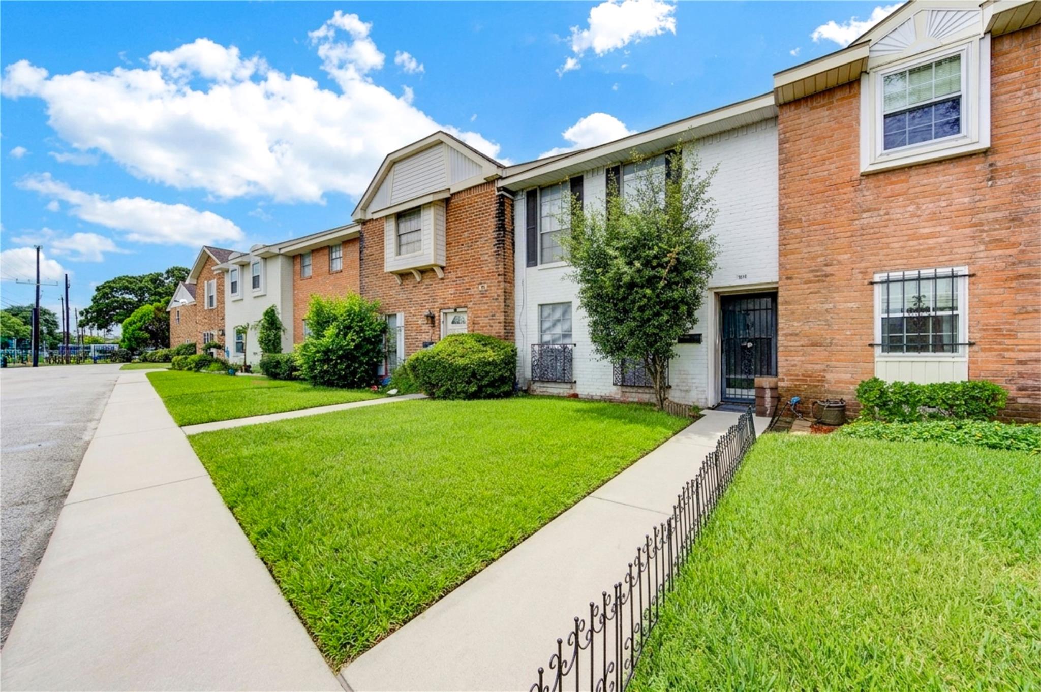 6723 Tarnef Drive # 723