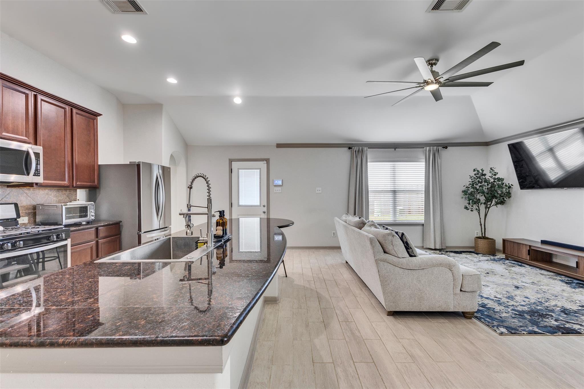 2407 Alcove Foster Court