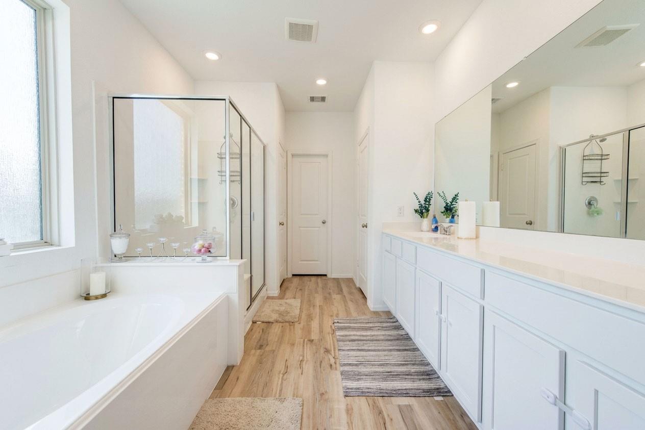 3708 Paloma Falls Lane