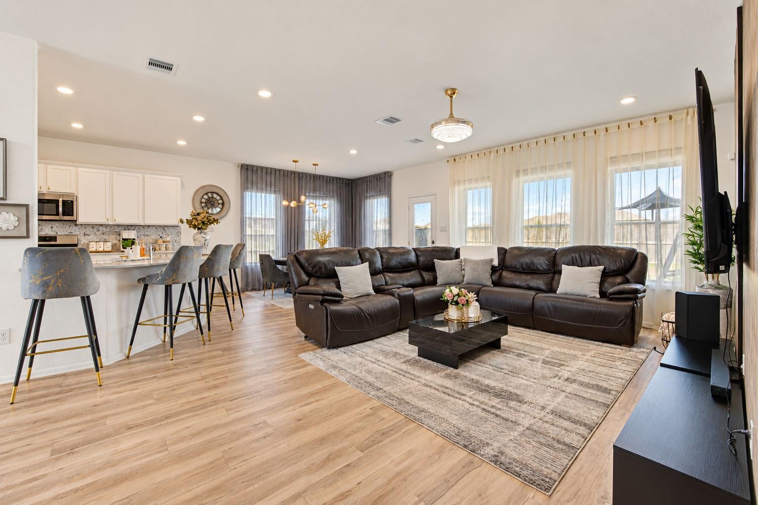 3708 Paloma Falls Lane