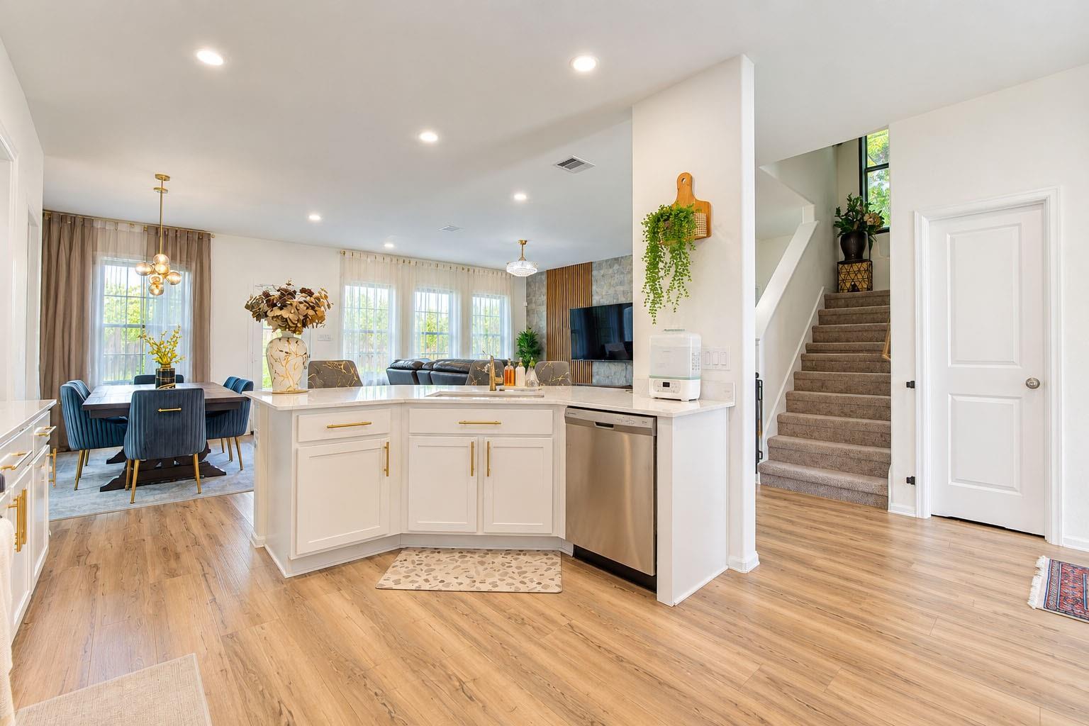 3708 Paloma Falls Lane